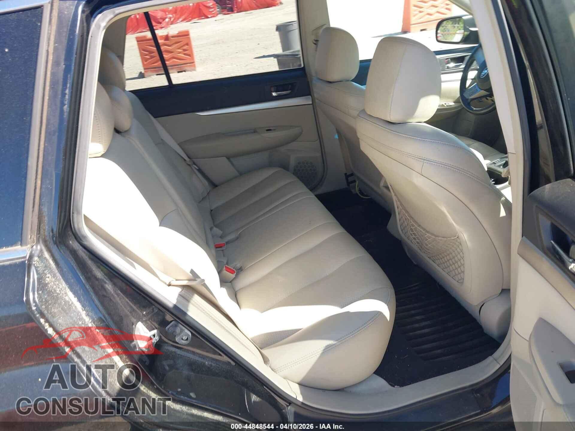 SUBARU OUTBACK 2010 - 4S4BRBCCXA3351266