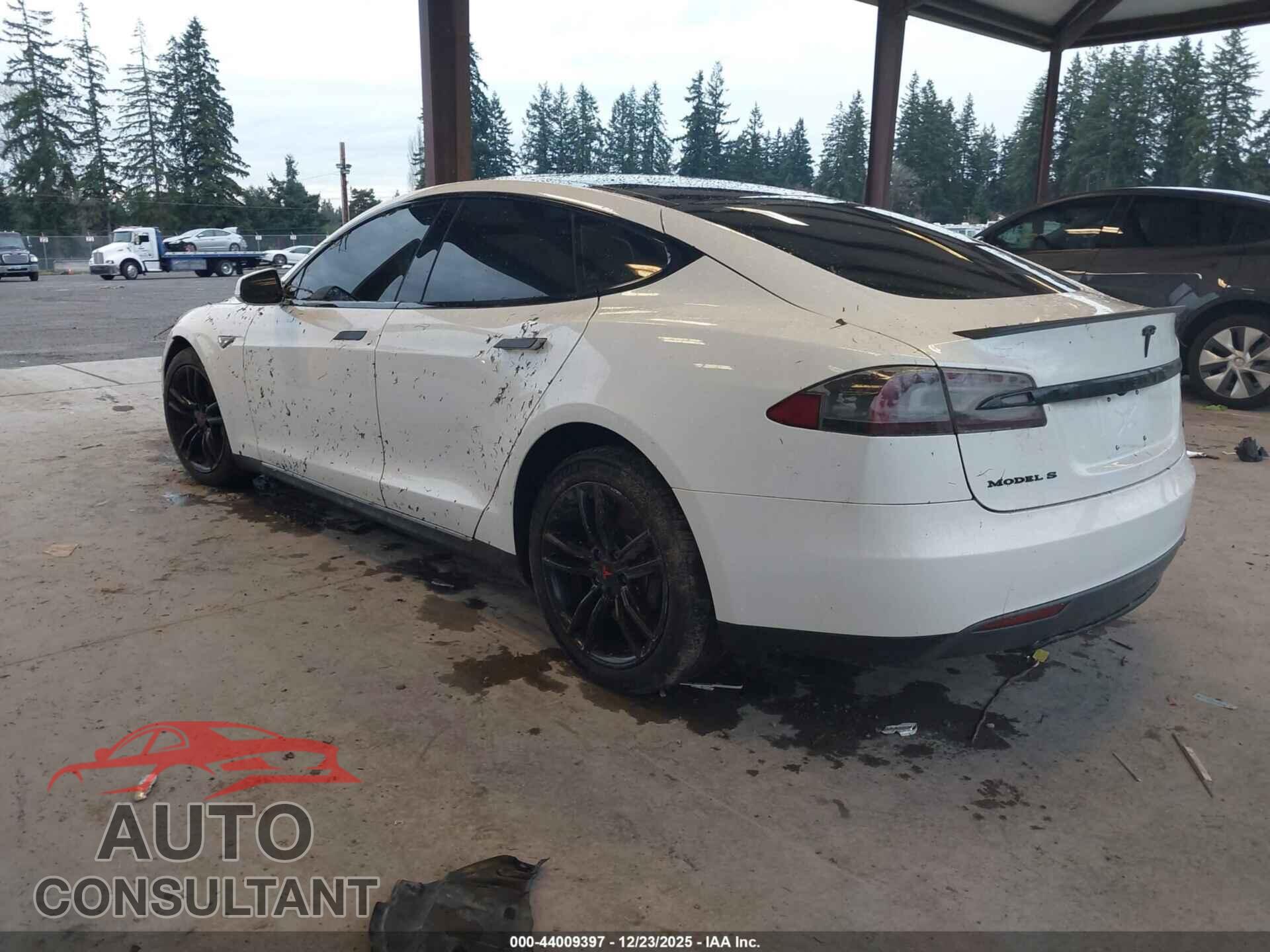 TESLA MODEL S 2012 - 5YJSA1DP5CFS00655