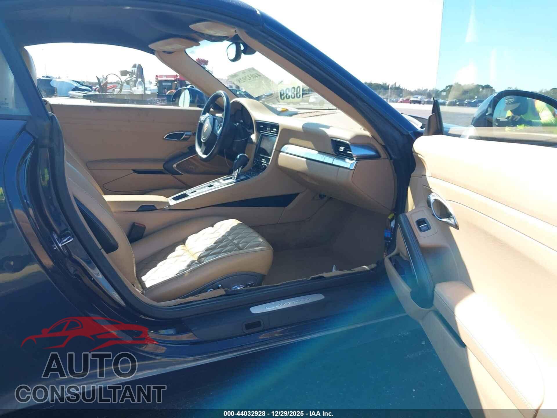 PORSCHE 911 2013 - WP0CA2A99DS141386