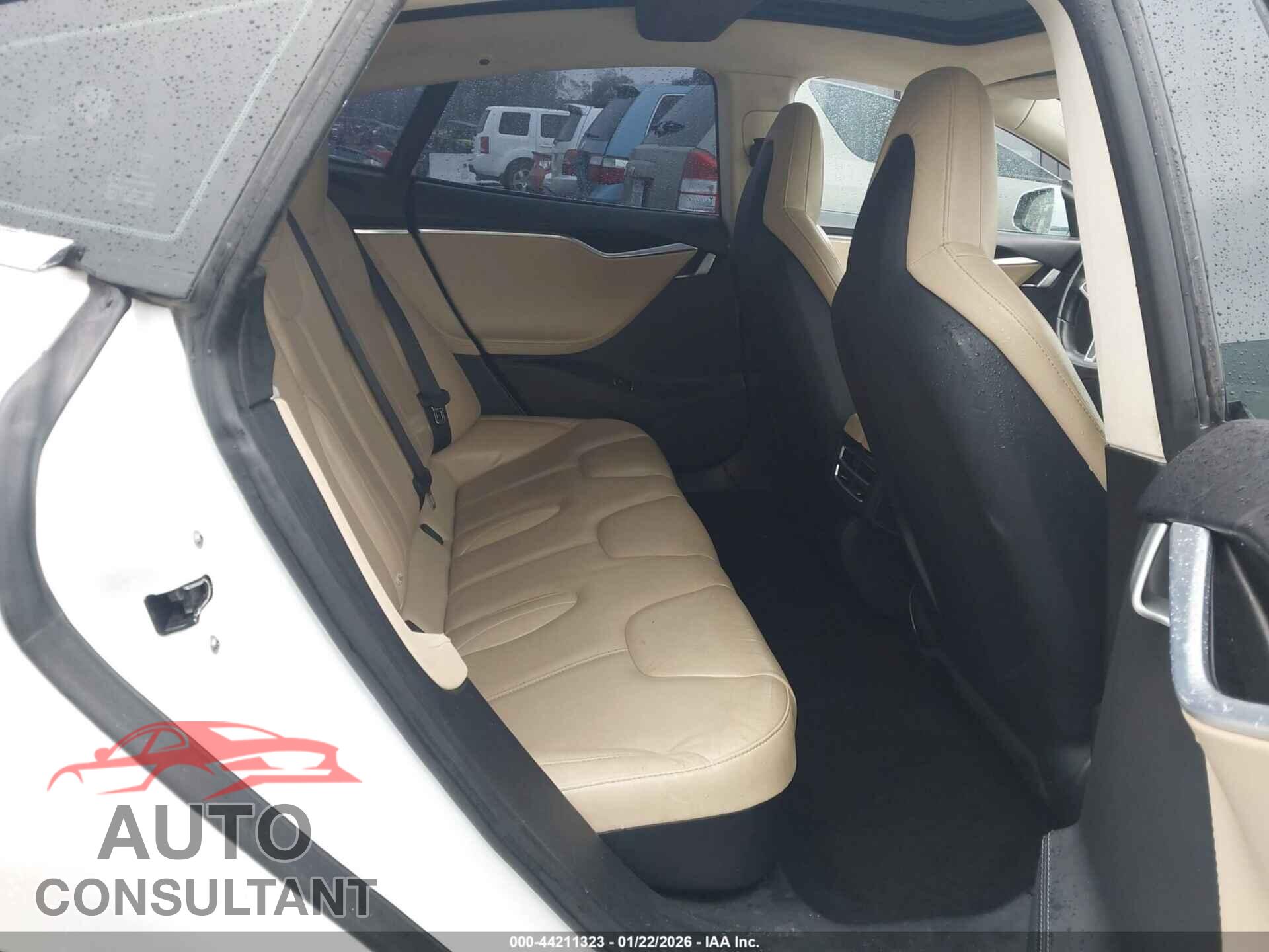 TESLA MODEL S 2014 - 5YJSA1H19EFP32693