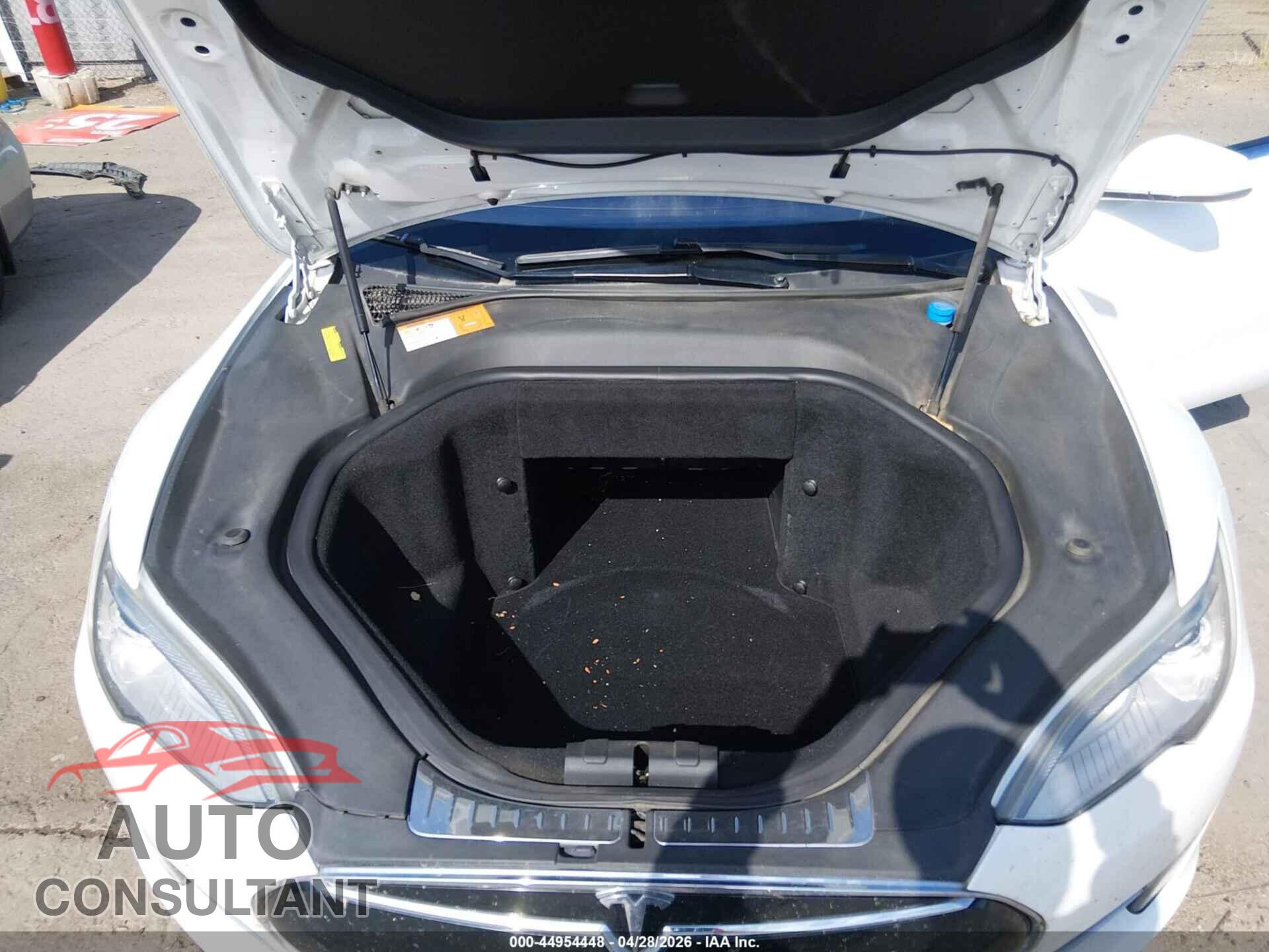 TESLA MODEL S 2013 - 5YJSA1DP0DFP14124