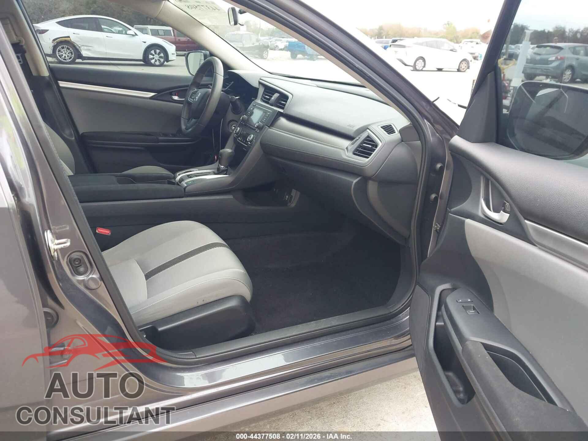 HONDA CIVIC 2017 - 19XFC2F55HE028525