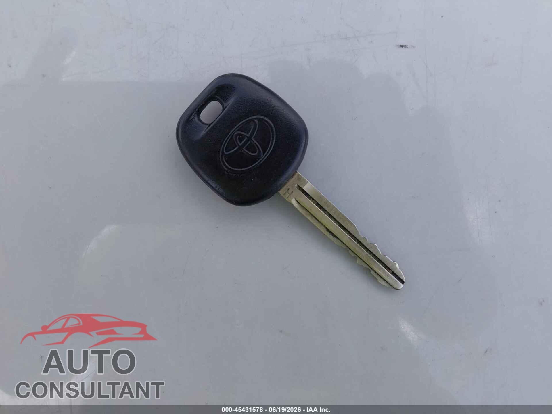 TOYOTA COROLLA 2015 - 2T1BURHE6FC347364