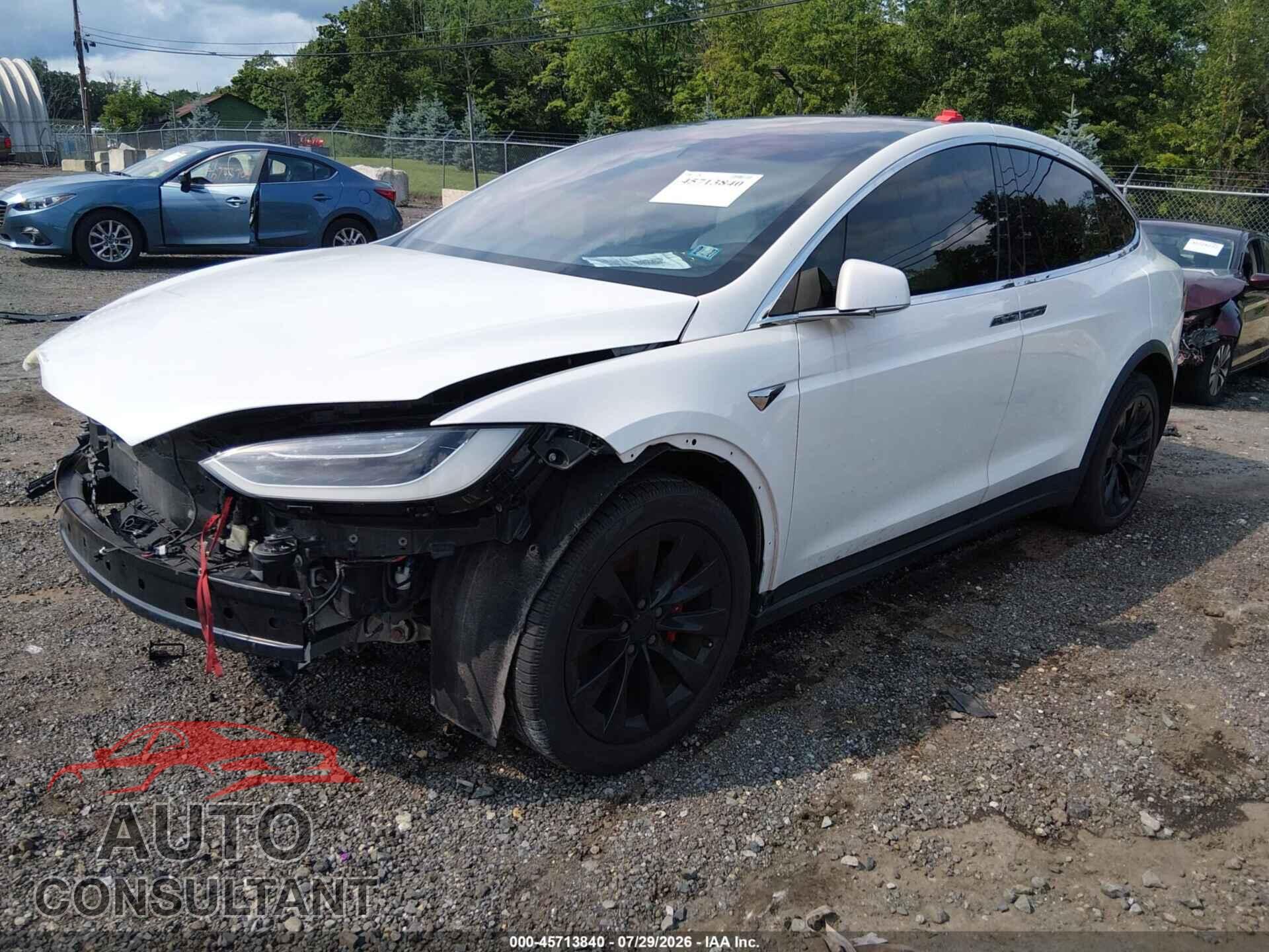 TESLA MODEL X 2017 - 5YJXCBE27HF066196