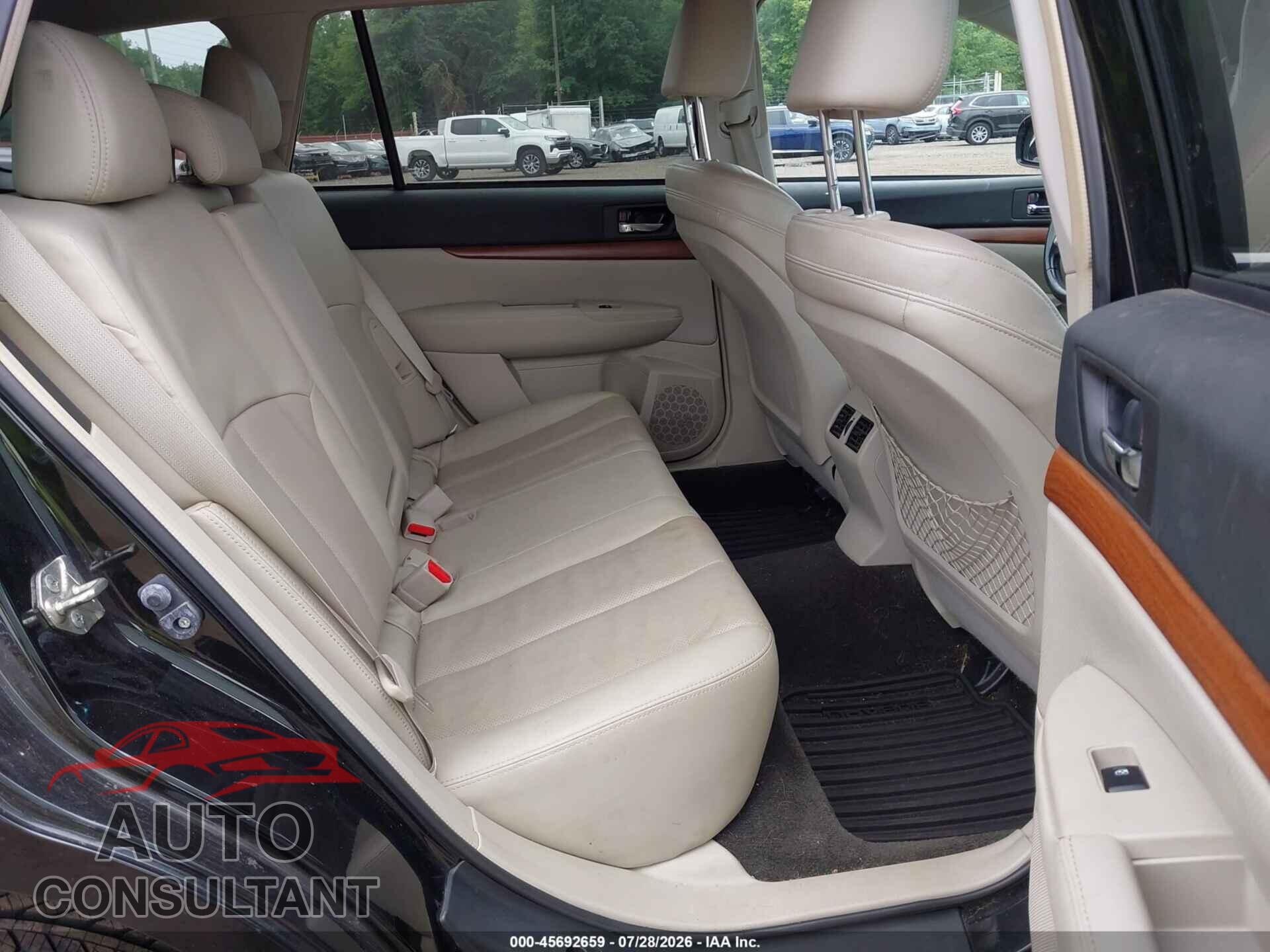 SUBARU OUTBACK 2014 - 4S4BRBMC4E3310023