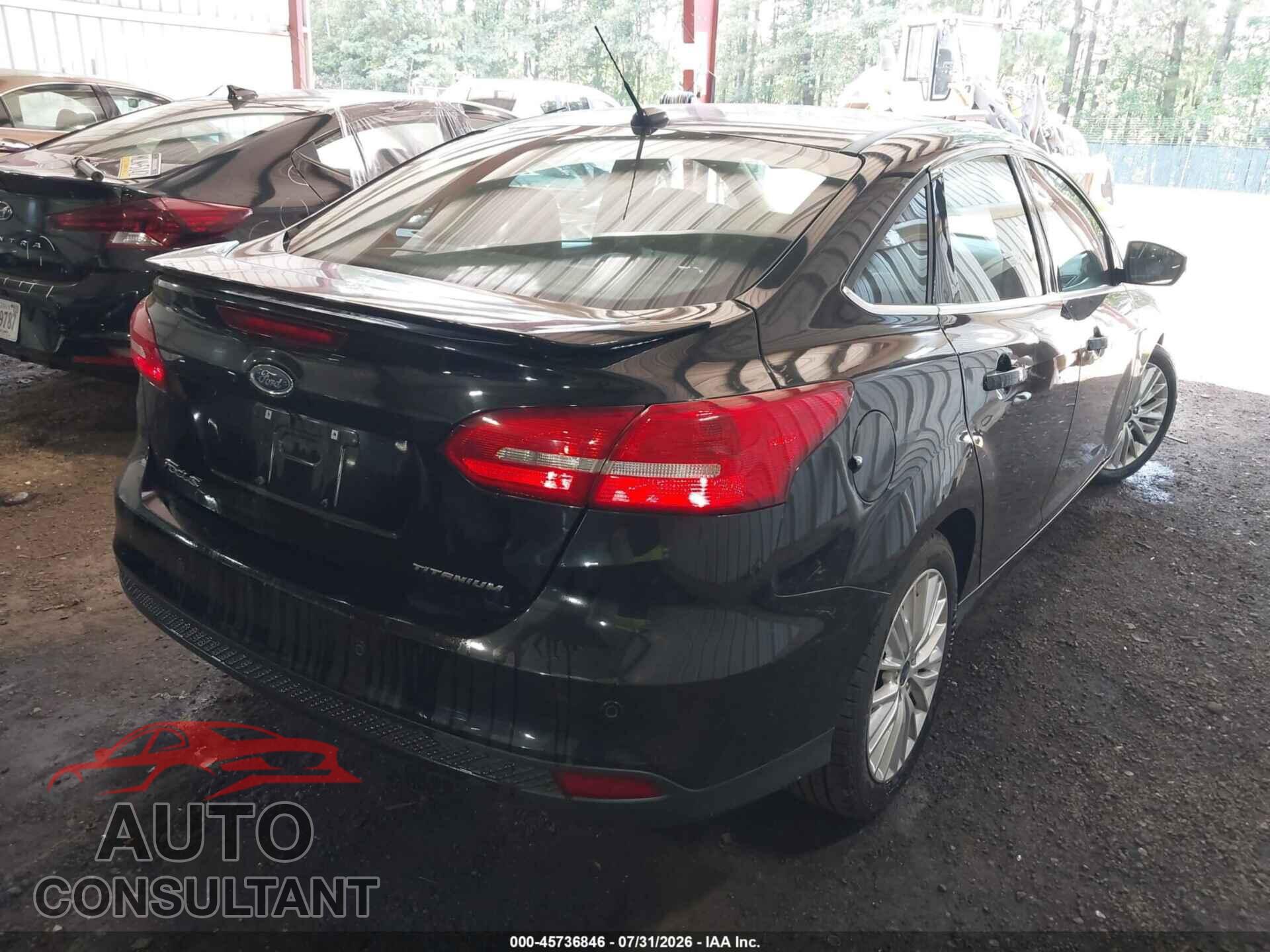 FORD FOCUS 2017 - 1FADP3J22HL329569