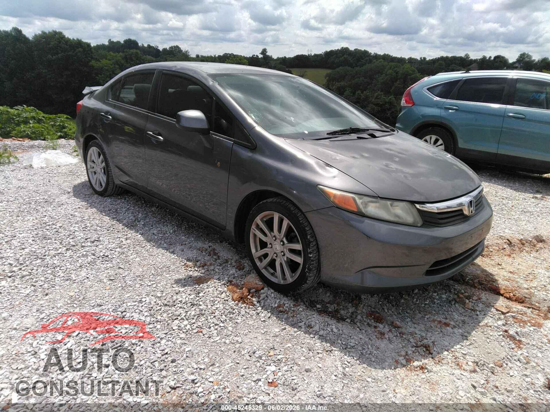 HONDA CIVIC 2012 - 2HGFB2F54CH605899