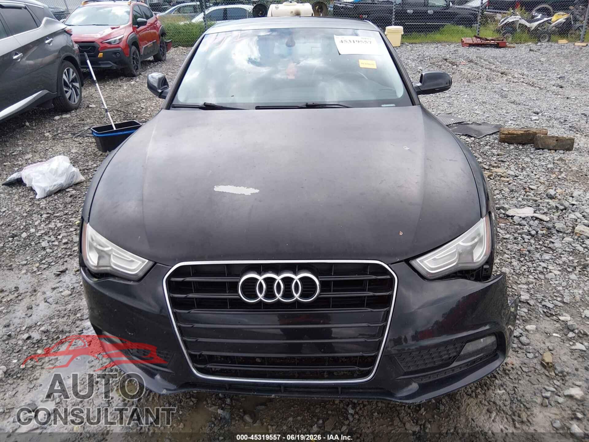 AUDI A5 2014 - WAUCFAFR9EA024433