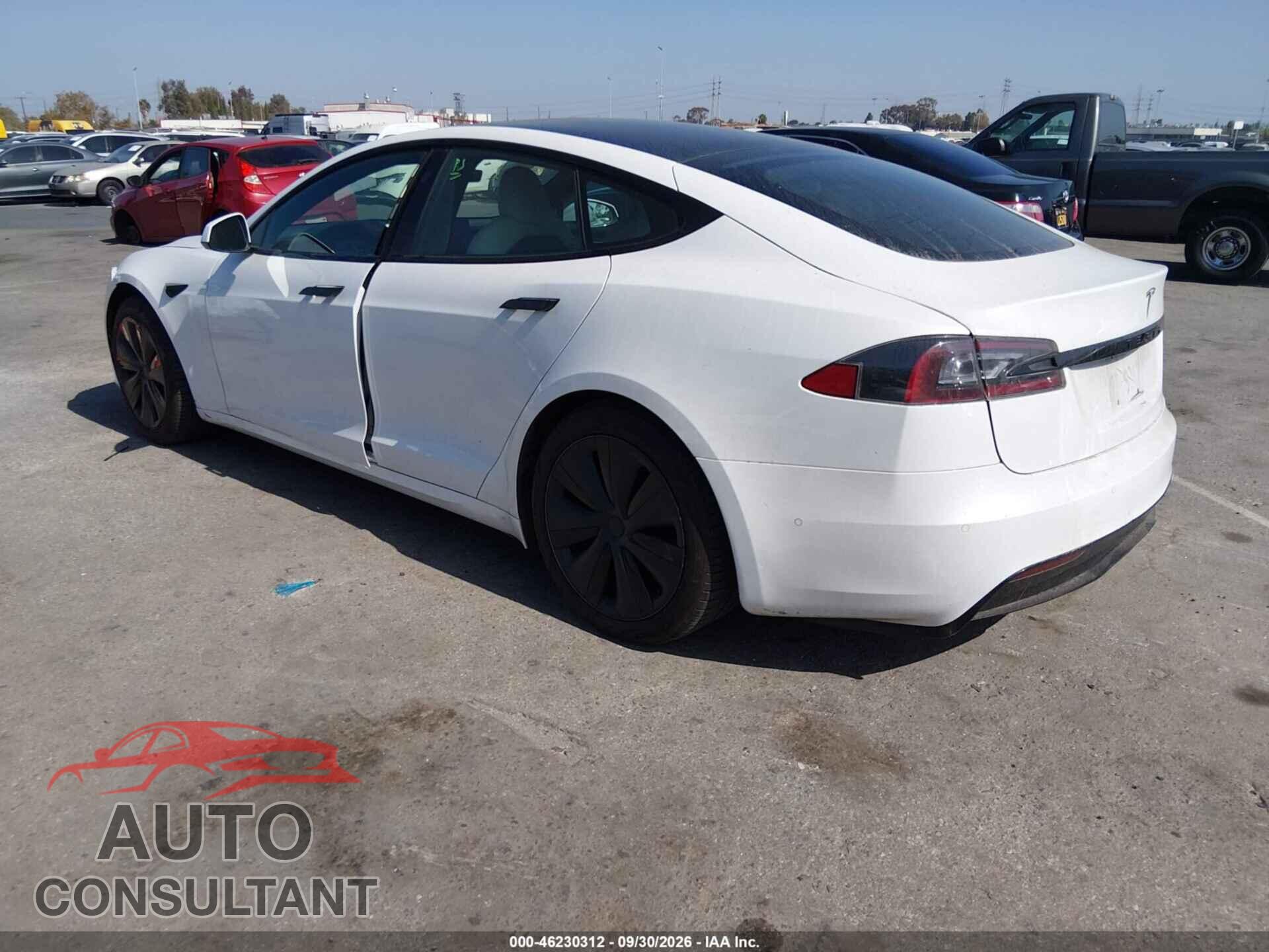 TESLA MODEL S 2021 - 5YJSA1E52MF440390