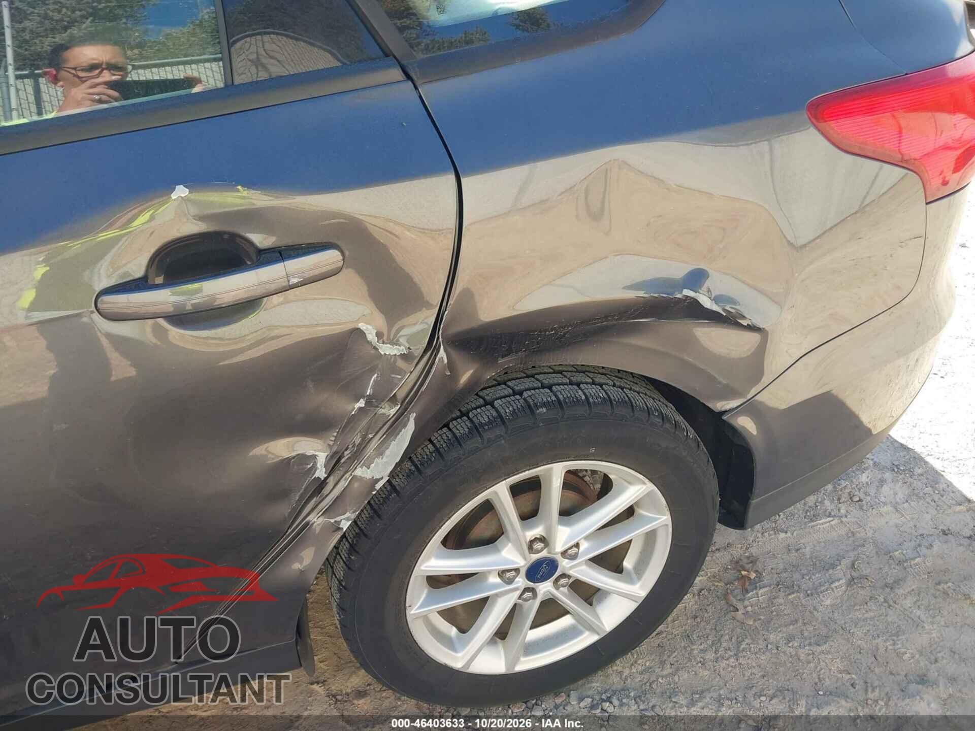 FORD FOCUS 2015 - 1FADP3F29FL228969