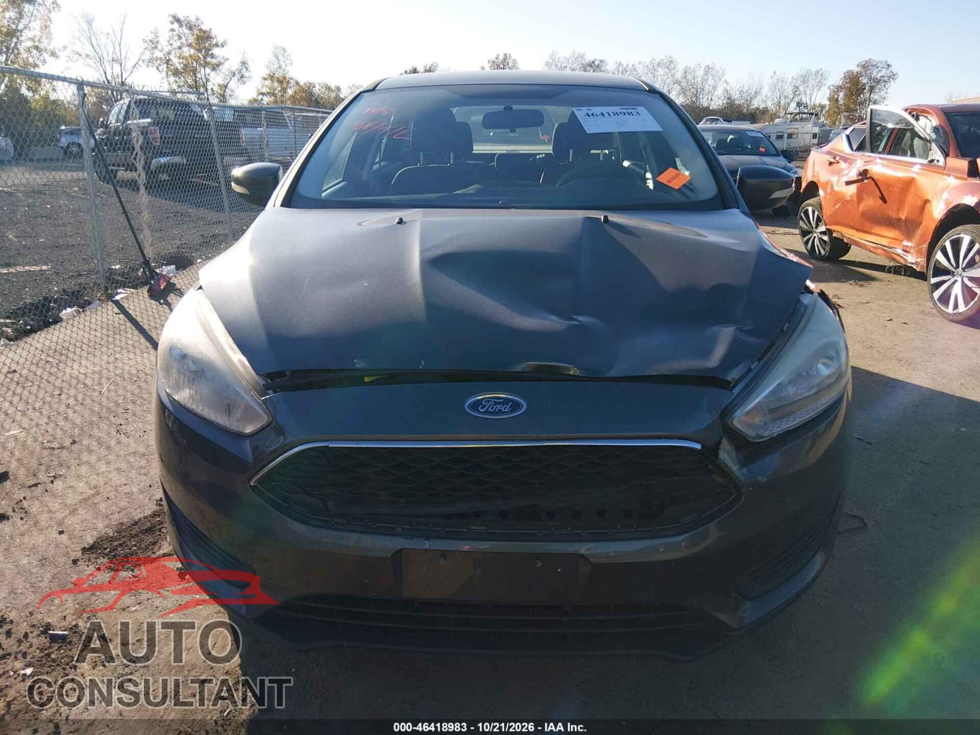 FORD FOCUS 2017 - 1FADP3F28HL311327