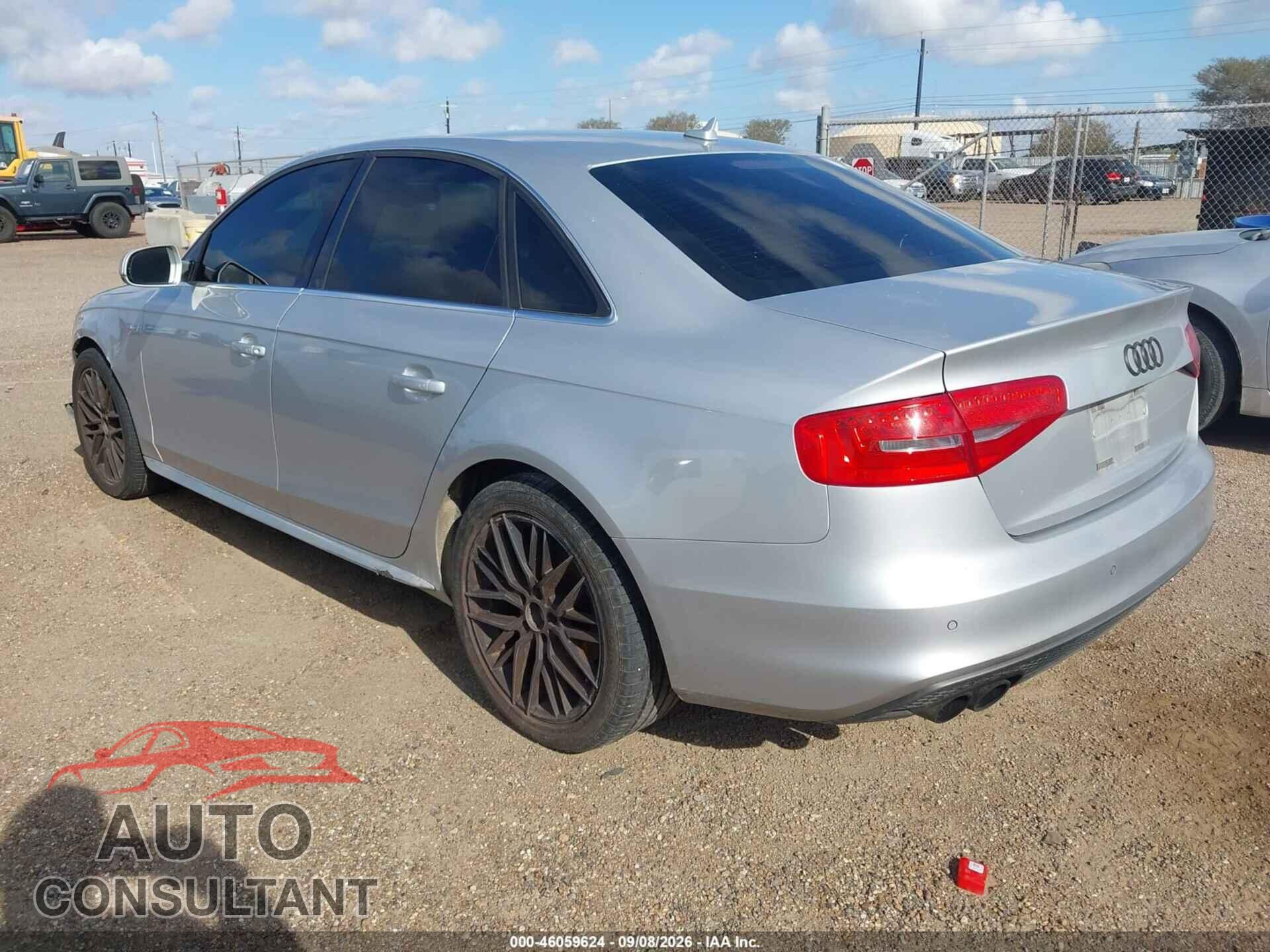 AUDI A4 2014 - WAUFFAFL8EN021136