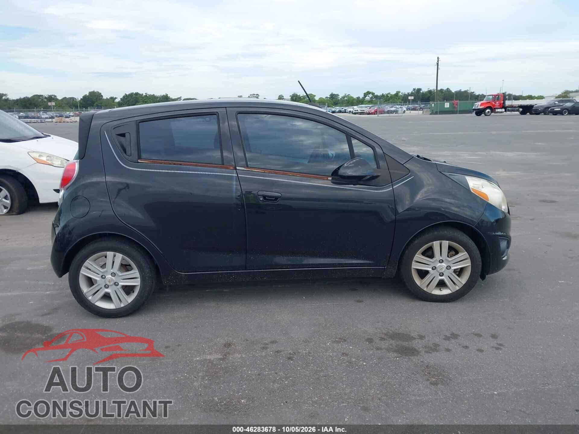 CHEVROLET SPARK 2014 - KL8CB6S9XEC565389