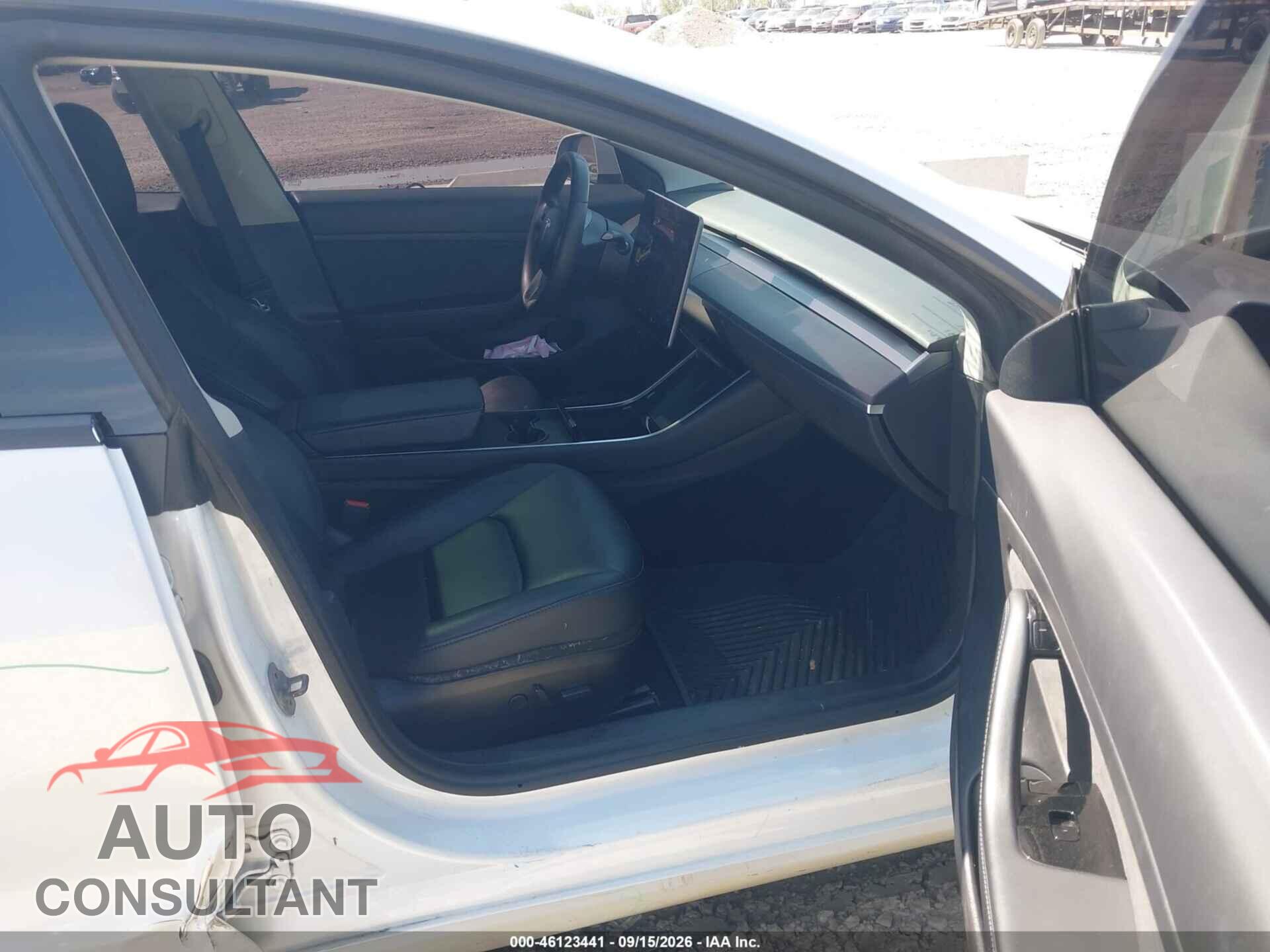 TESLA MODEL 3 2020 - 5YJ3E1EA1LF612820