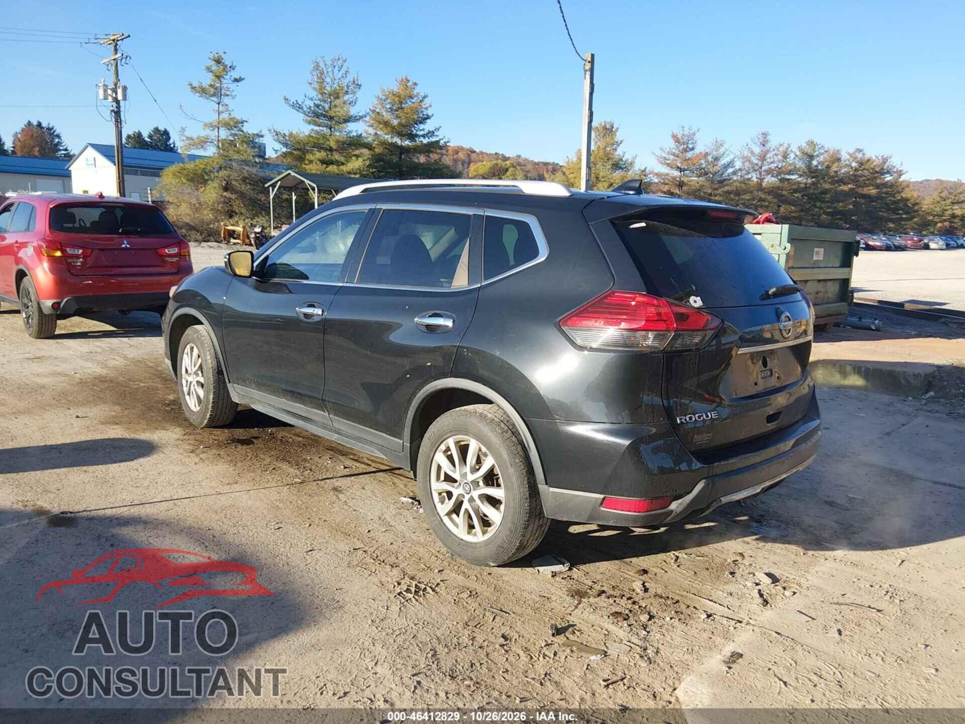 NISSAN ROGUE 2017 - KNMAT2MV2HP577323