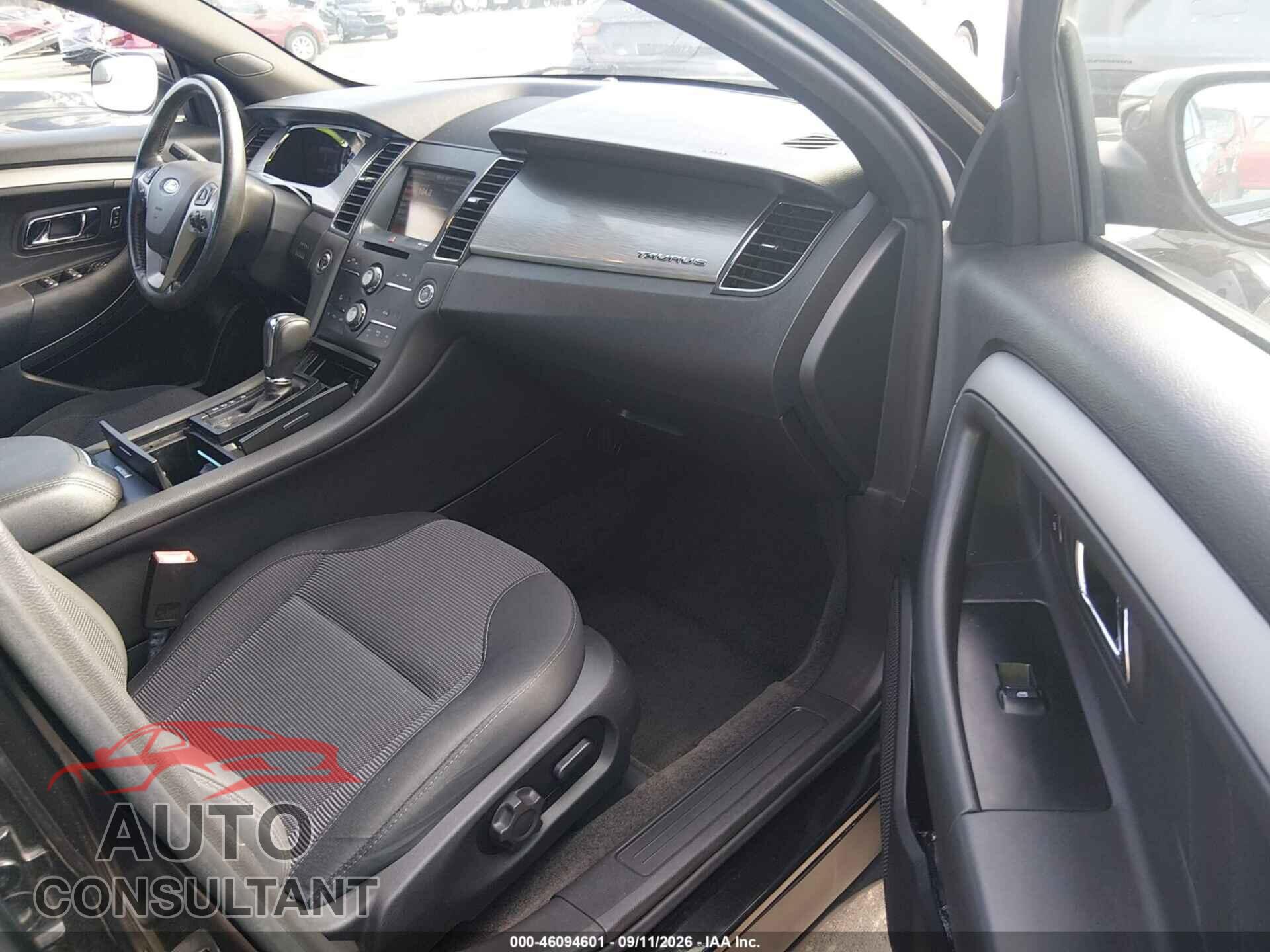 FORD TAURUS 2013 - 1FAHP2E84DG192194