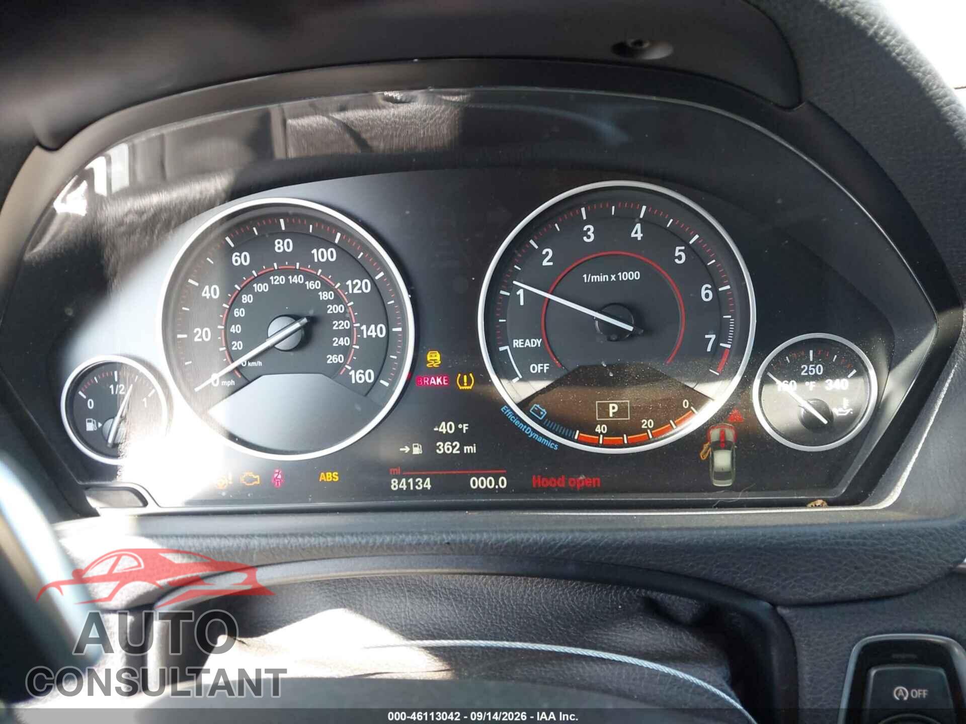 BMW 328I 2016 - WBA8E3G53GNU04105