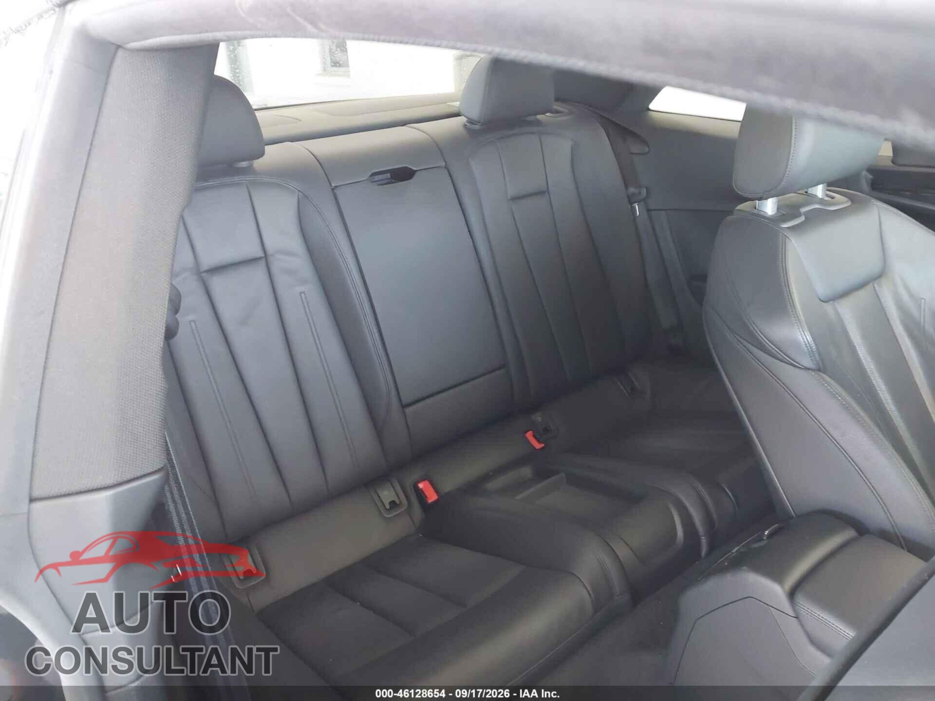 AUDI A5 2019 - WAUTNAF5XKA079677