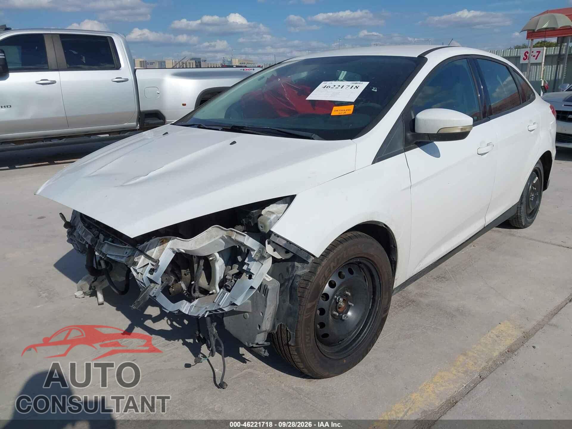 FORD FOCUS 2017 - 1FADP3F23HL217338
