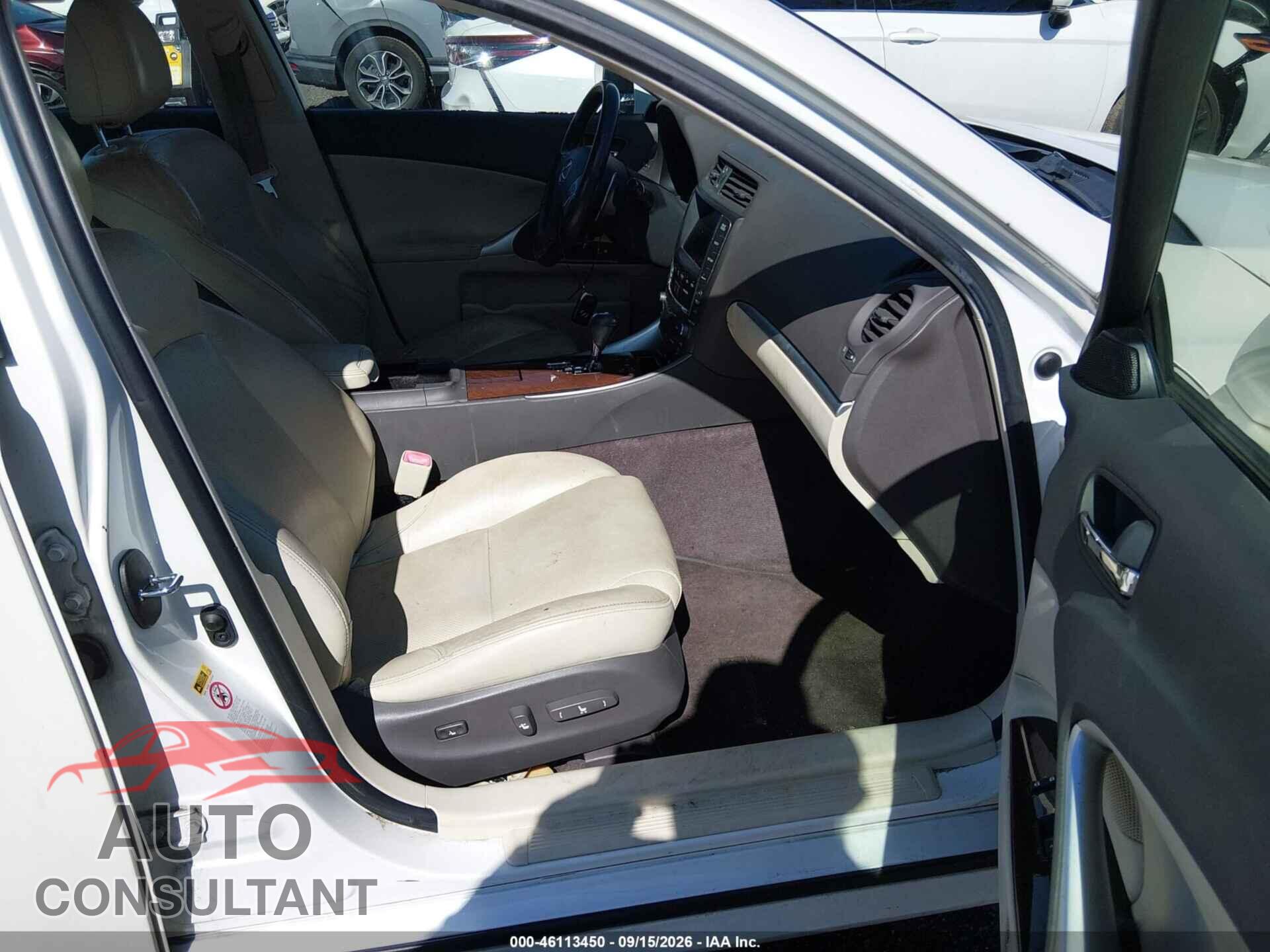 LEXUS IS 250 2012 - JTHCF5C24C5057247