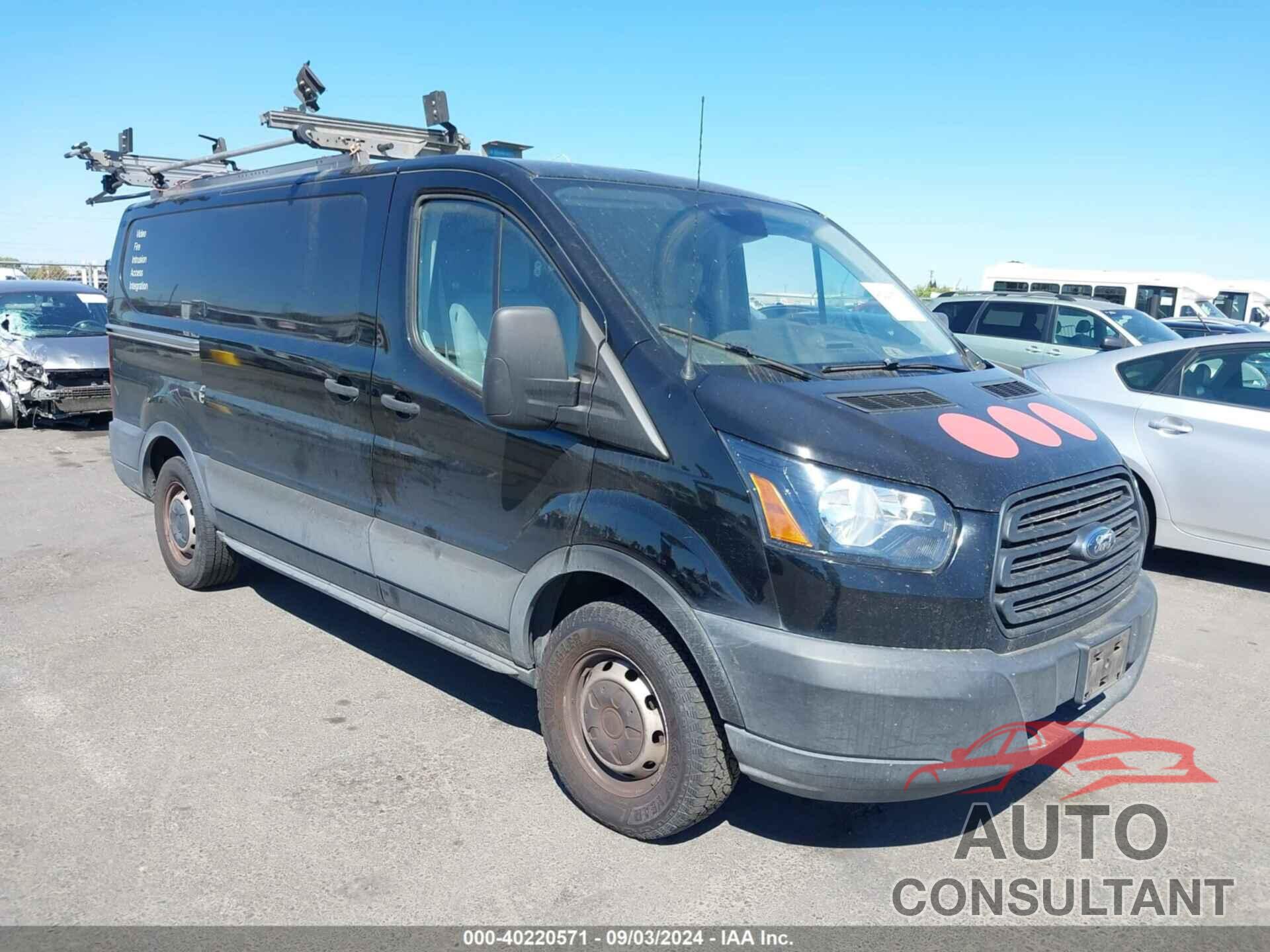 FORD TRANSIT-150 2019 - 1FTYE1YM0KKA70879
