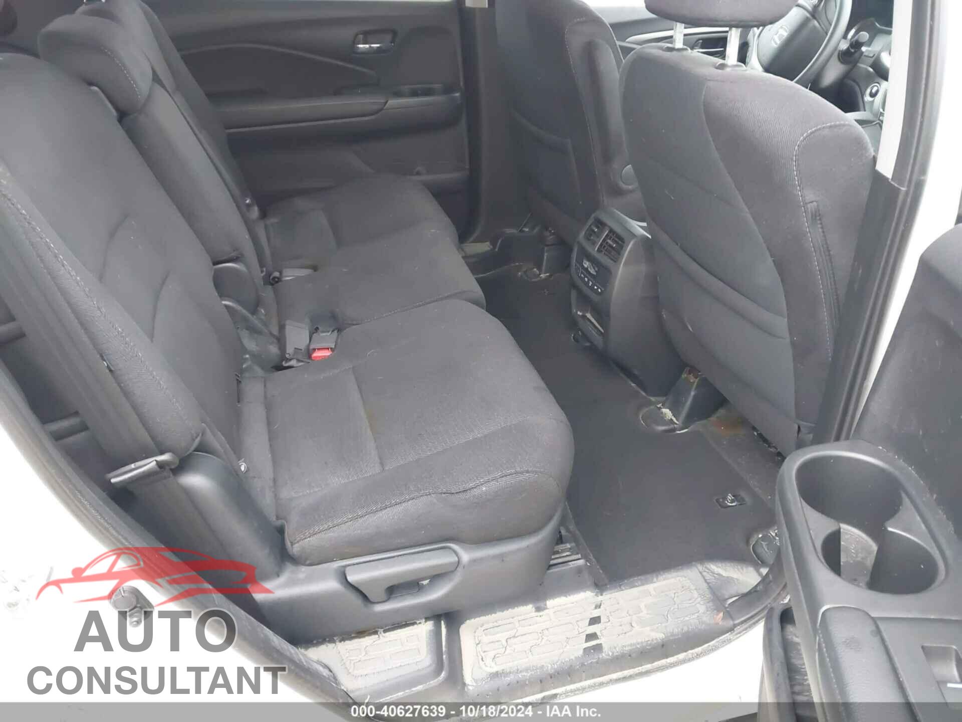 HONDA PILOT 2018 - 5FNYF5H32JB012179