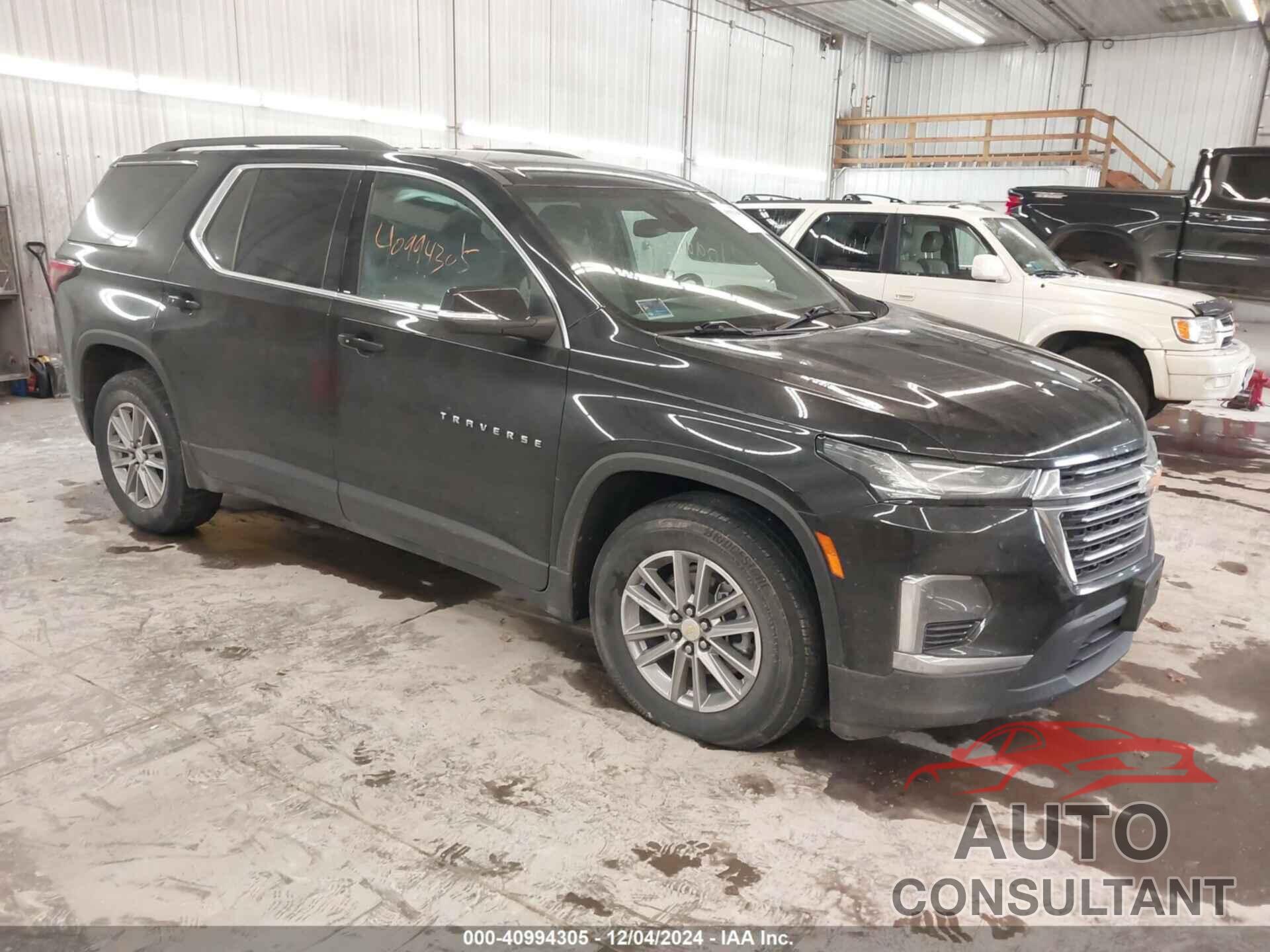 CHEVROLET TRAVERSE 2022 - 1GNEVGKW0NJ140561