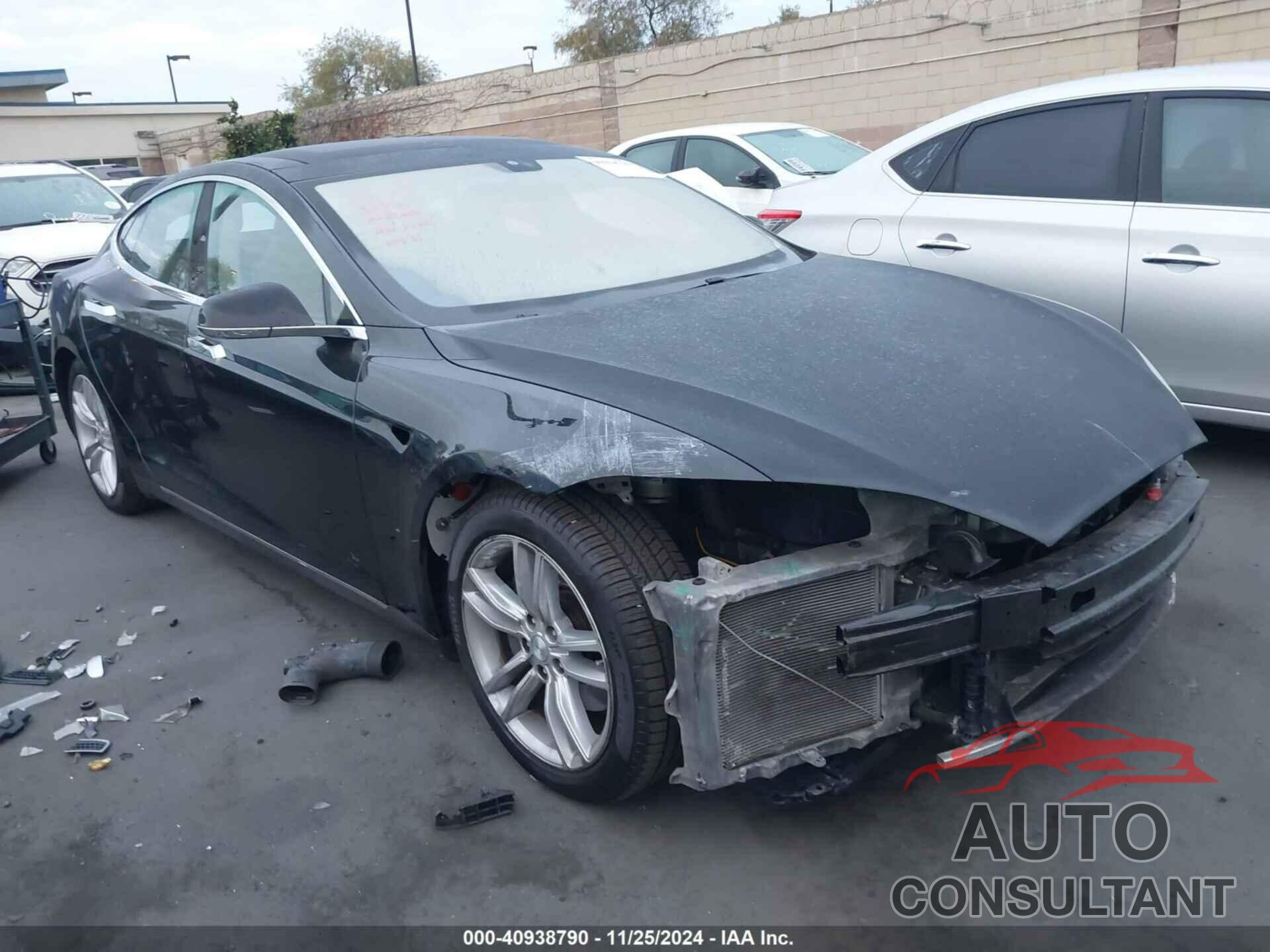 TESLA MODEL S 2013 - 5YJSA1CP9DFP07125