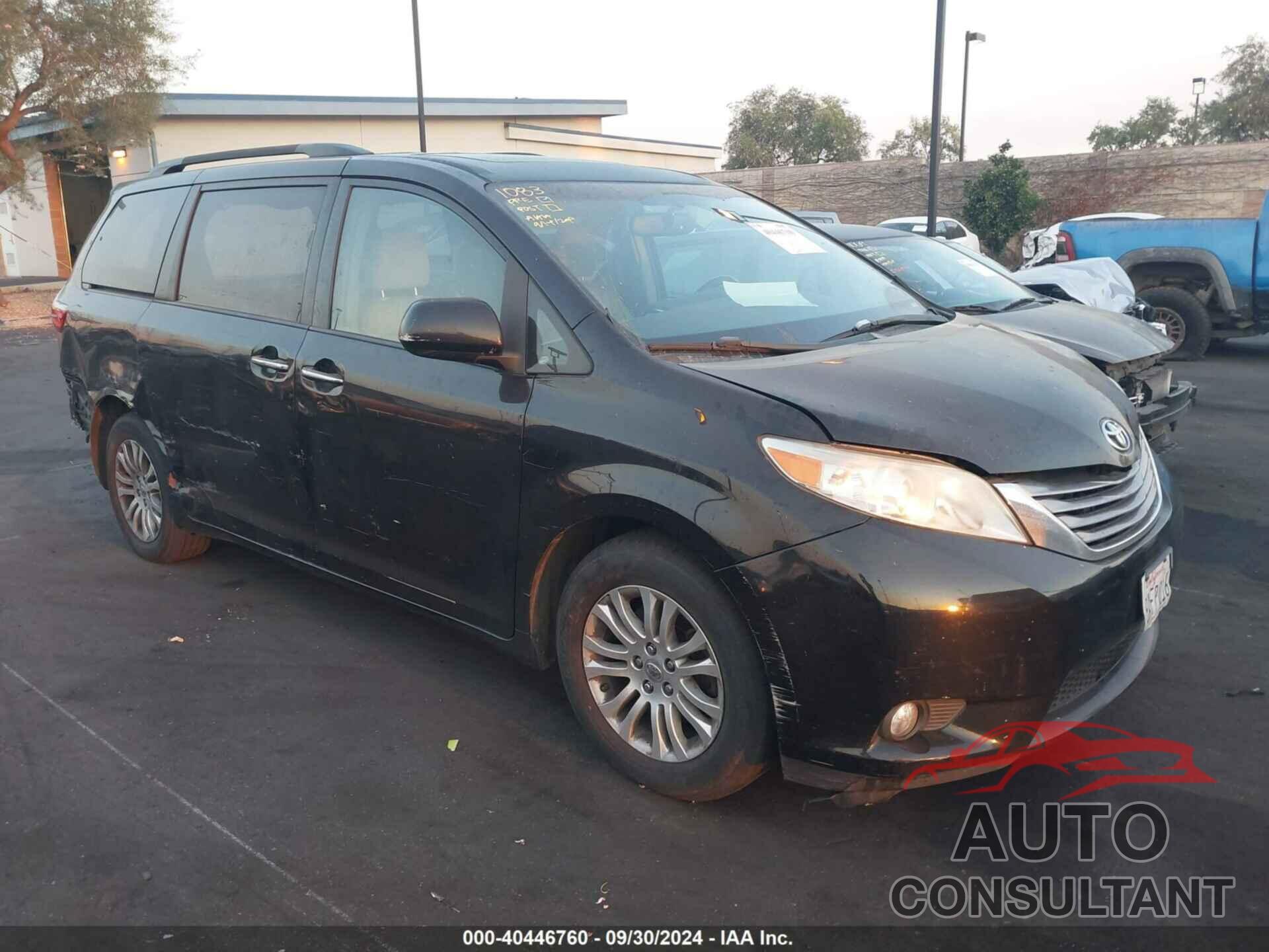 TOYOTA SIENNA 2017 - 5TDYZ3DC5HS878210