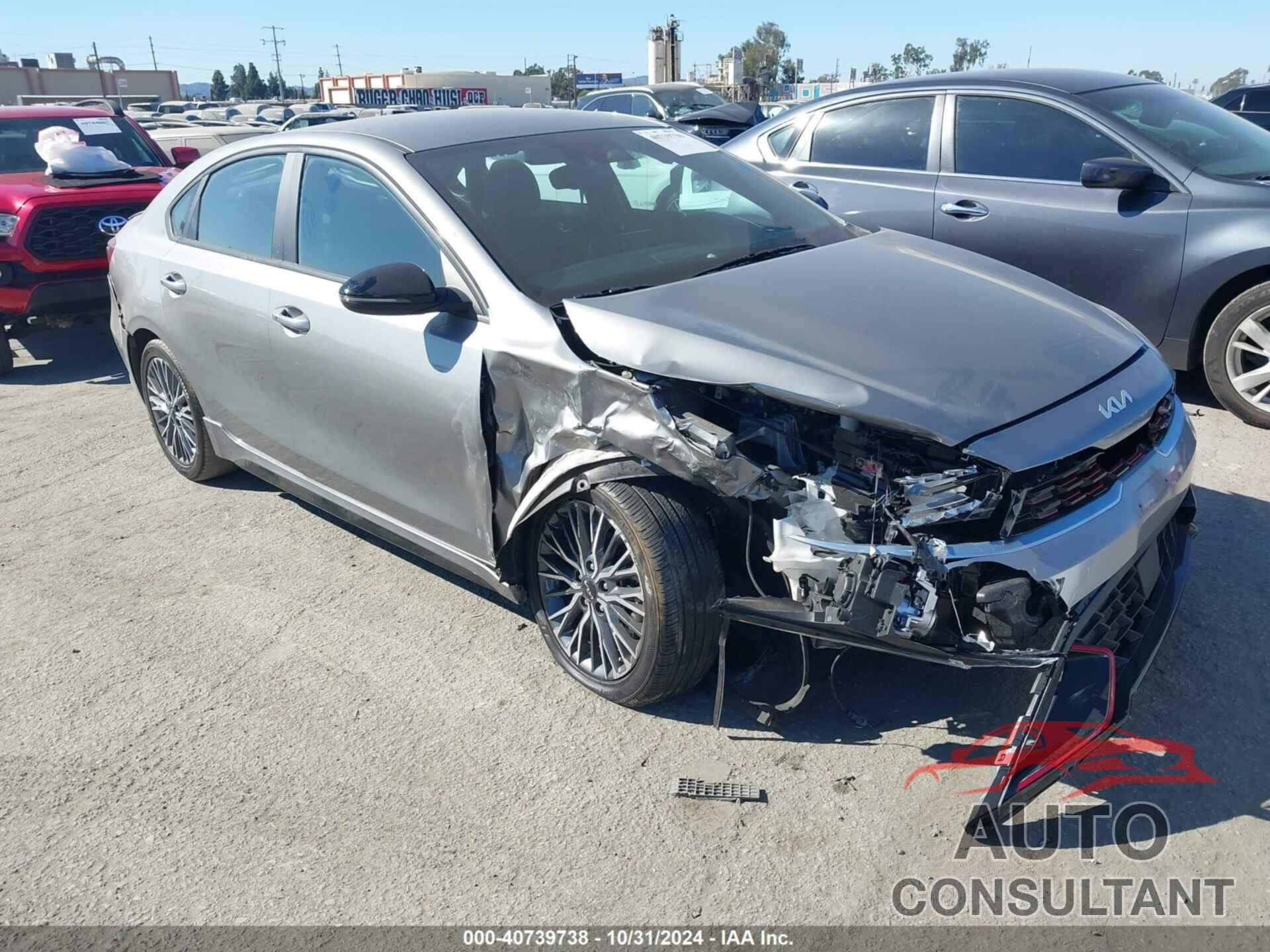 KIA FORTE 2023 - 3KPF54AD4PE517548