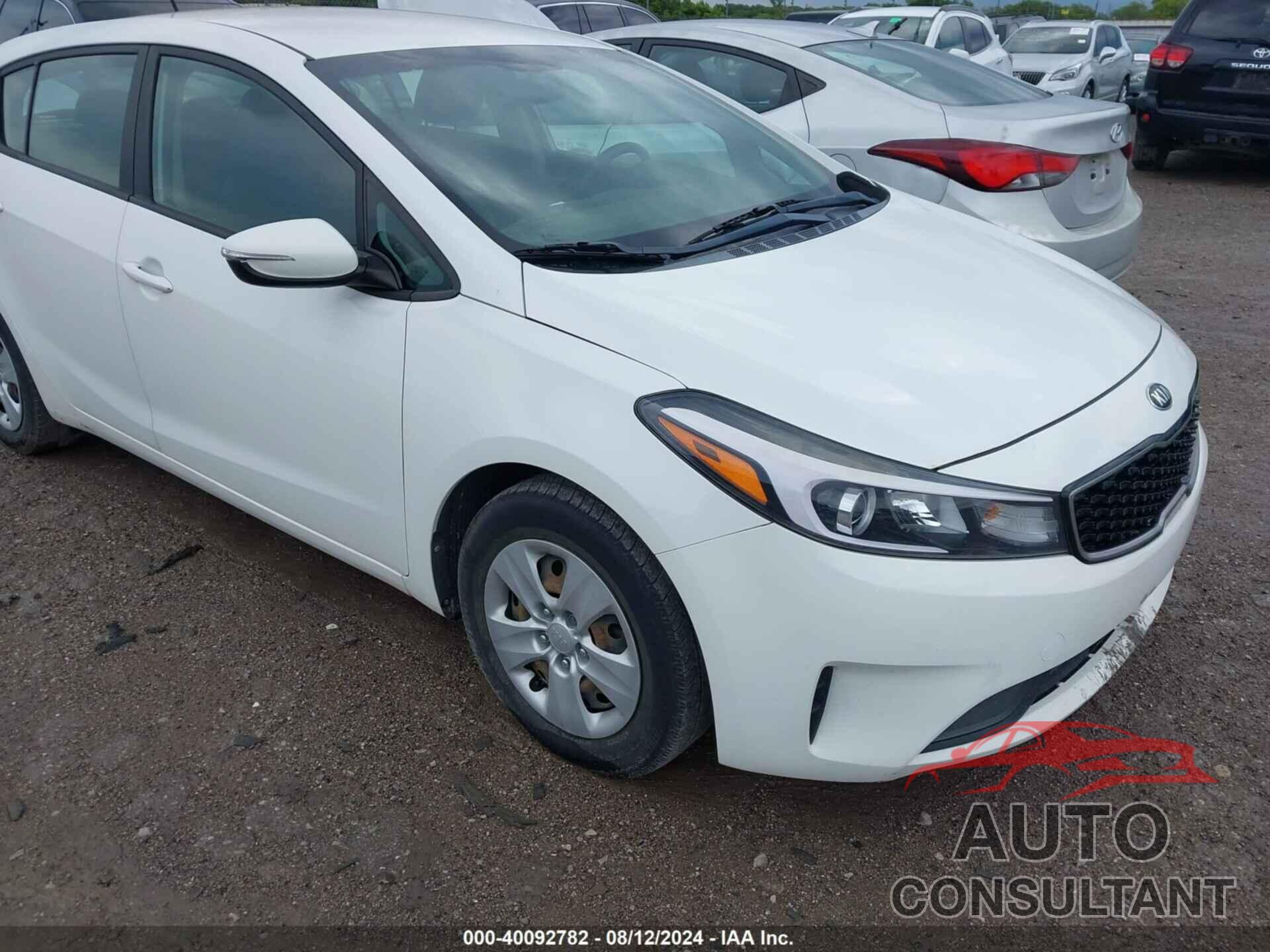 KIA FORTE 2017 - KNAFK5A86H5692475