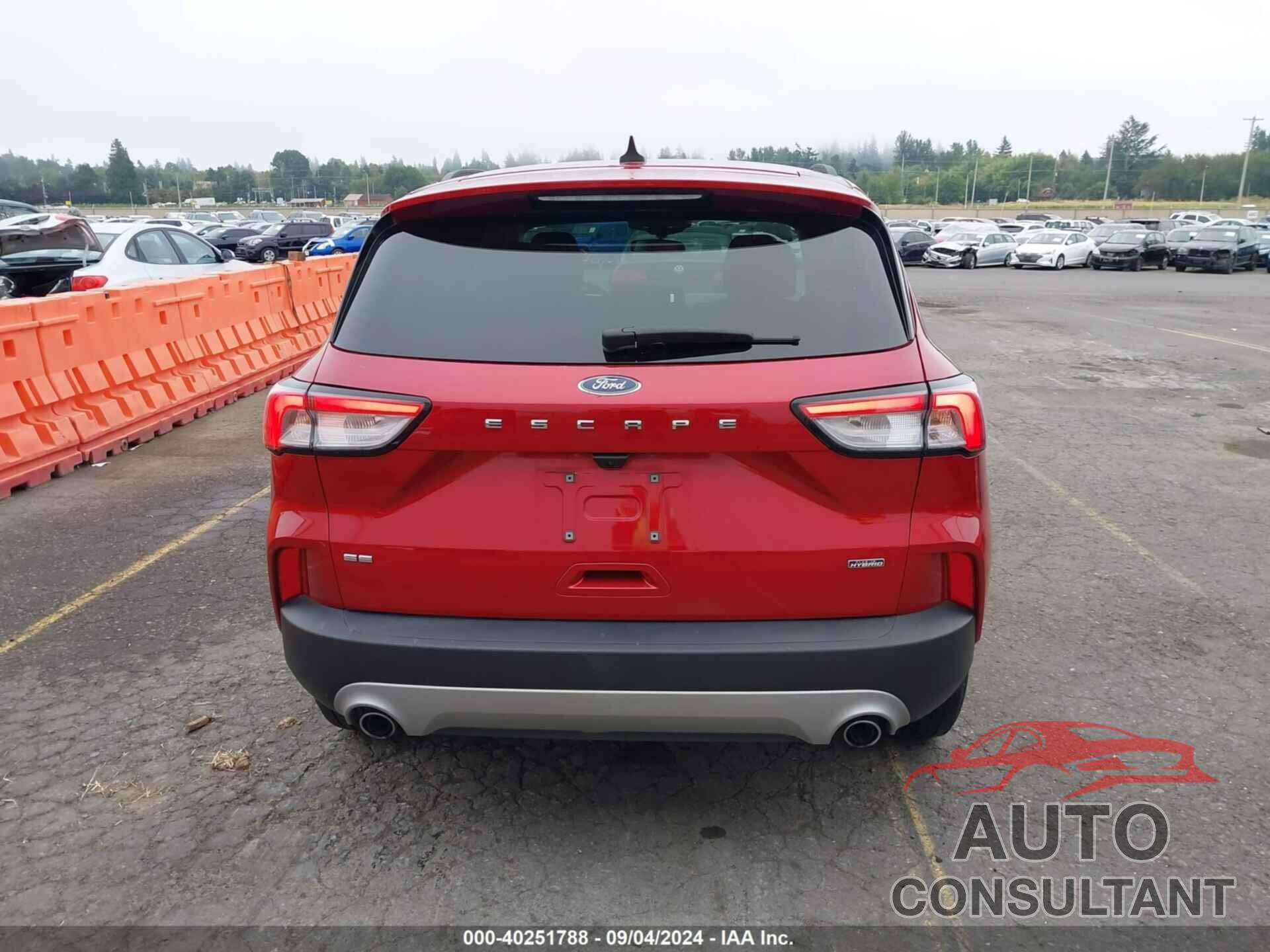 FORD ESCAPE 2021 - 1FMCU0EZ7MUB17304