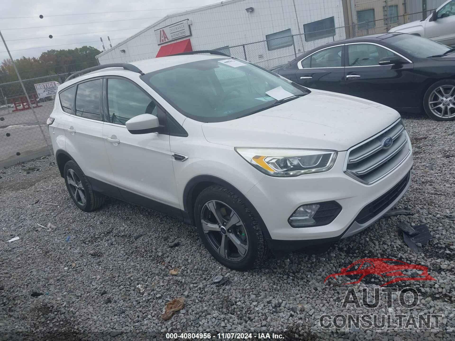 FORD ESCAPE 2017 - 1FMCU9GD7HUE04556