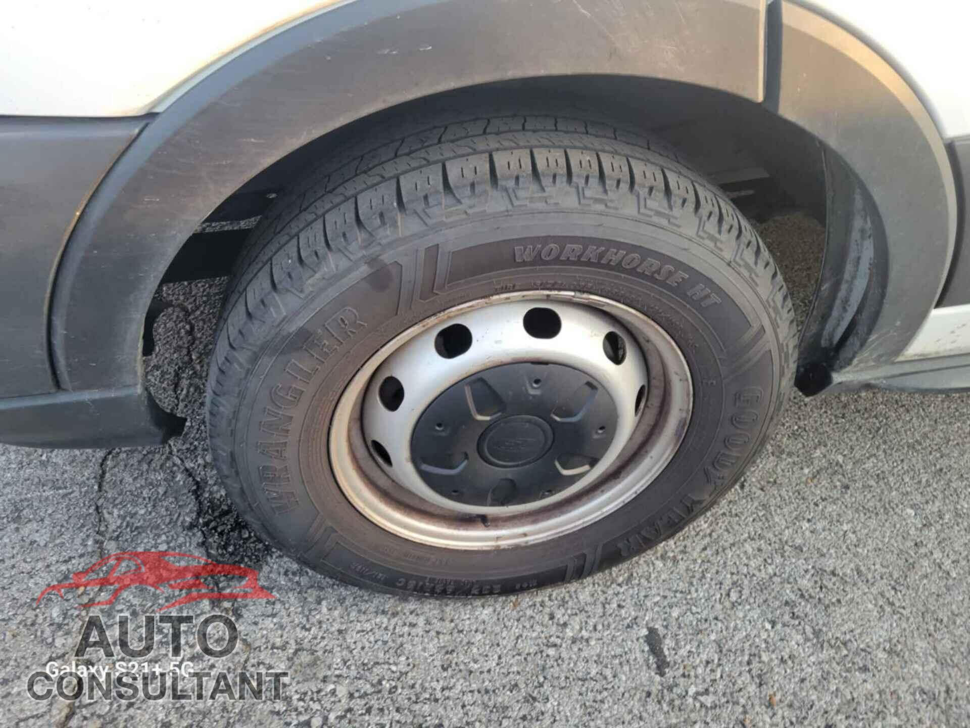 FORD TRANSIT 2019 - 1FTYE1YM2KKB28331