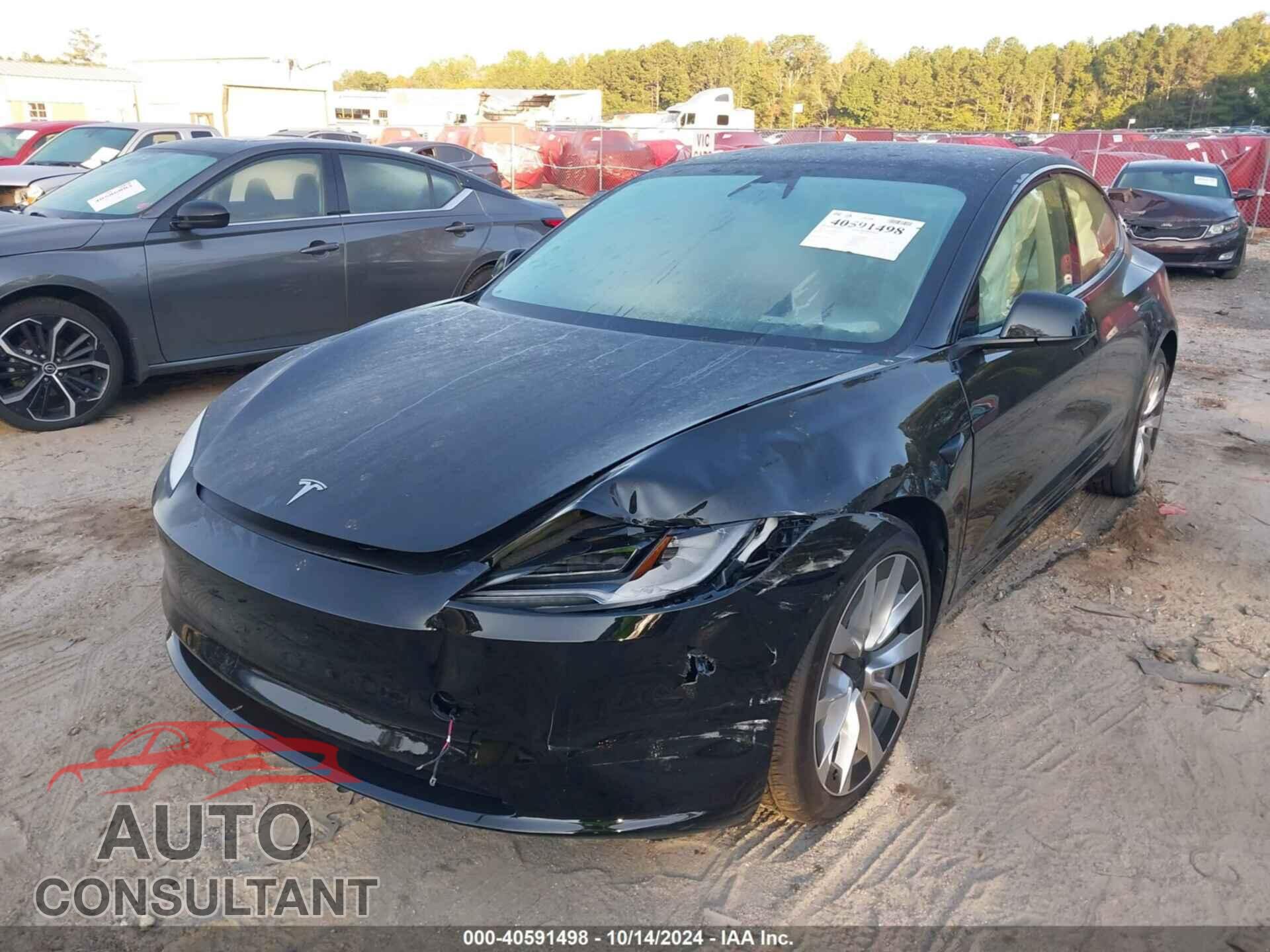 TESLA MODEL 3 2024 - 5YJ3E1EA9RF821831