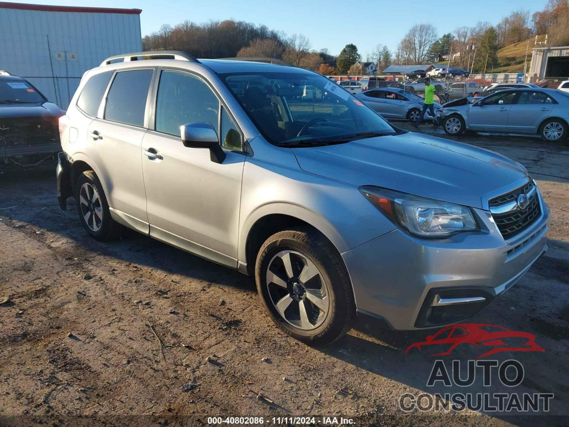 SUBARU FORESTER 2018 - JF2SJAGC7JH477430