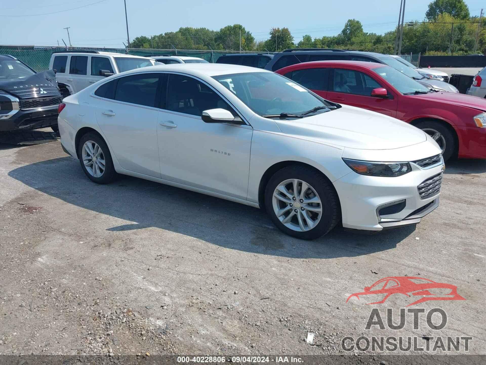CHEVROLET MALIBU 2017 - 1G1ZE5ST6HF137782