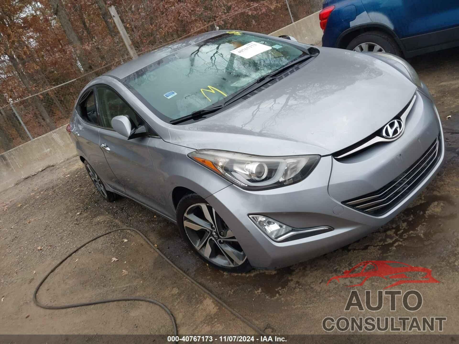 HYUNDAI ELANTRA 2015 - KMHDH4AE0FU415702