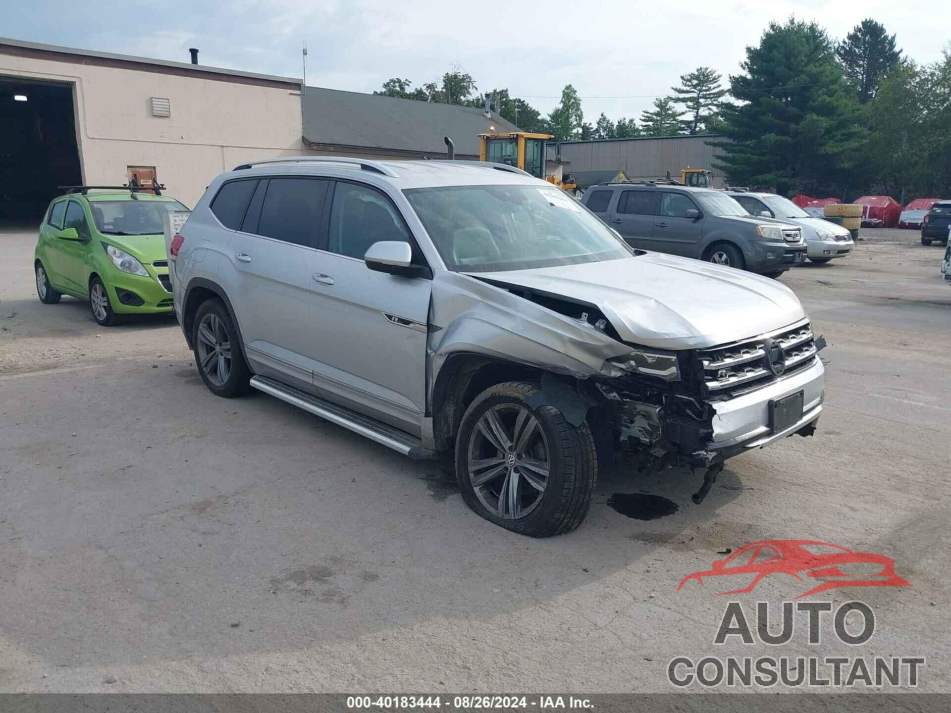 VOLKSWAGEN ATLAS 2019 - 1V2XR2CA5KC545115