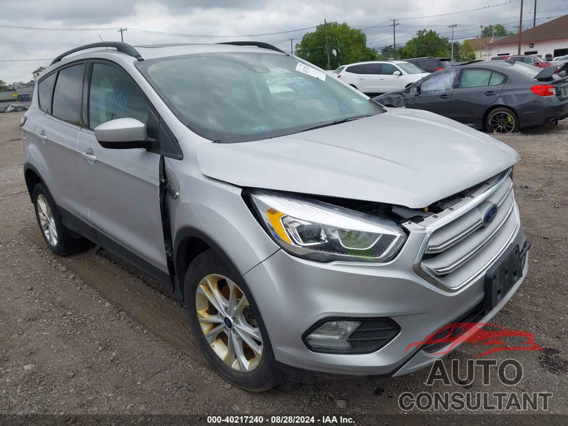 FORD ESCAPE 2018 - 1FMCU9HD8JUC99319