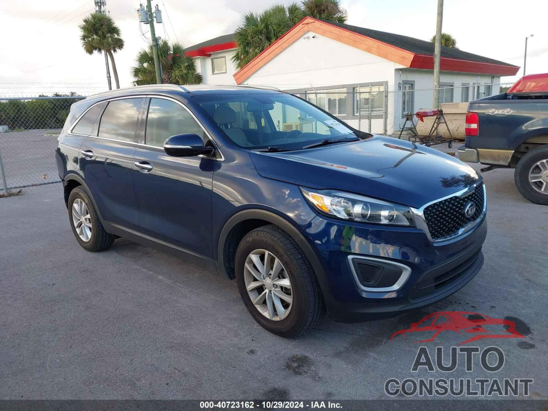 KIA SORENTO 2018 - 5XYPG4A5XJG354230