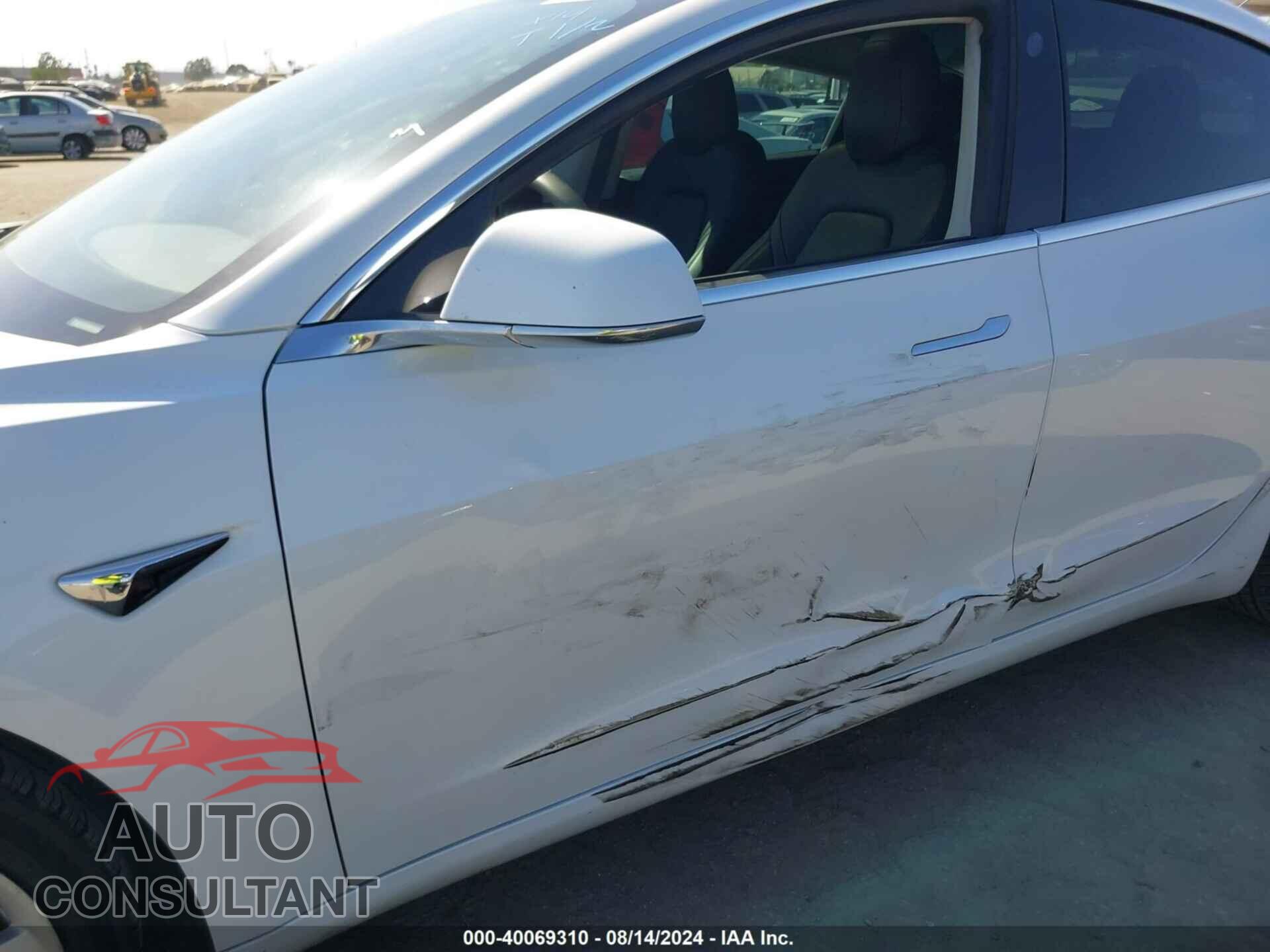 TESLA MODEL 3 2019 - 5YJ3E1EB8KF469341