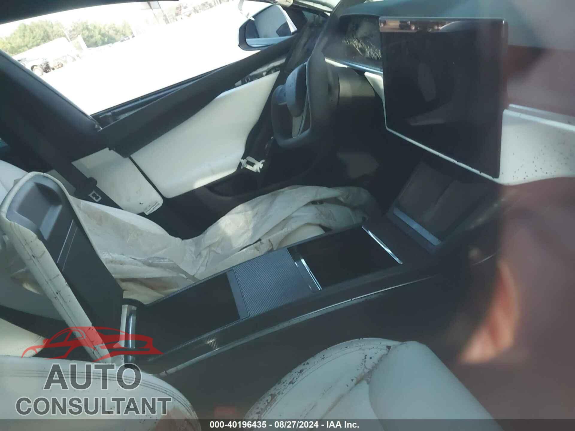 TESLA MODEL S 2022 - 5YJSA1E56NF472017