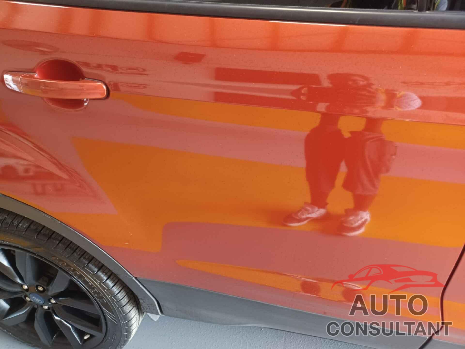 FORD ESCAPE 2019 - 1FMCU0GD4KUC07945