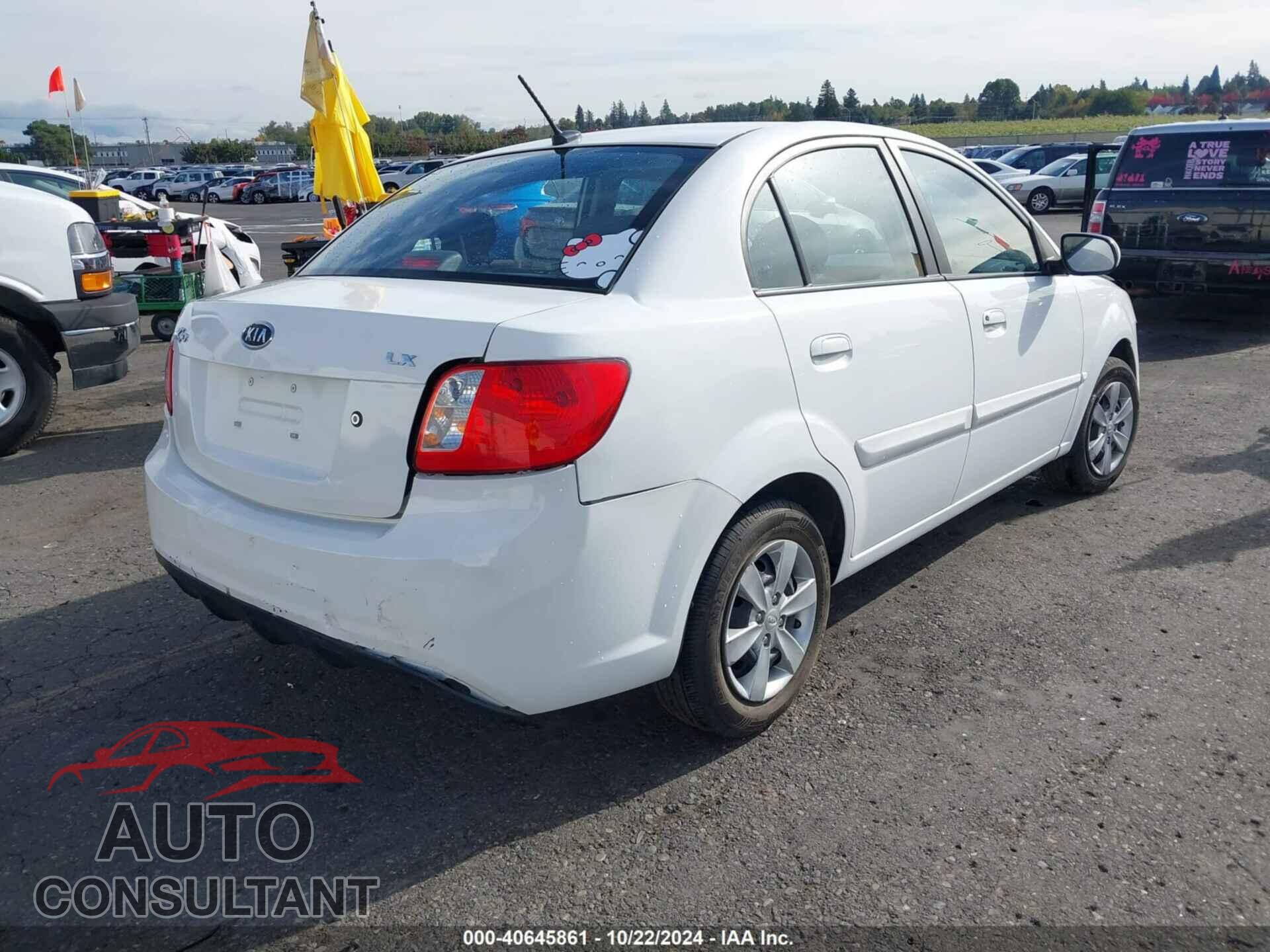 KIA RIO 2011 - KNADH4A35B6932881