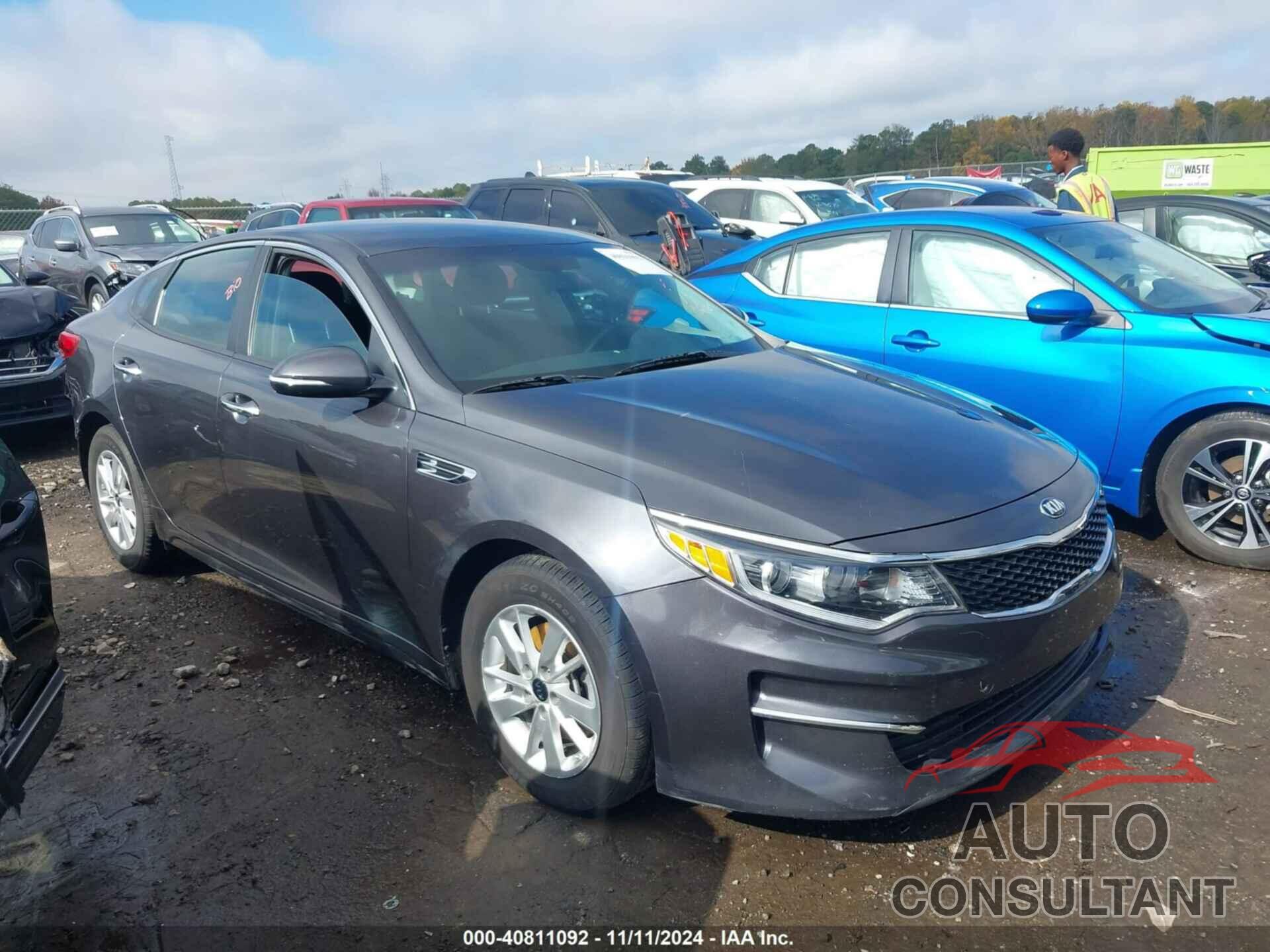 KIA OPTIMA 2018 - KNAGT4L37J5234821