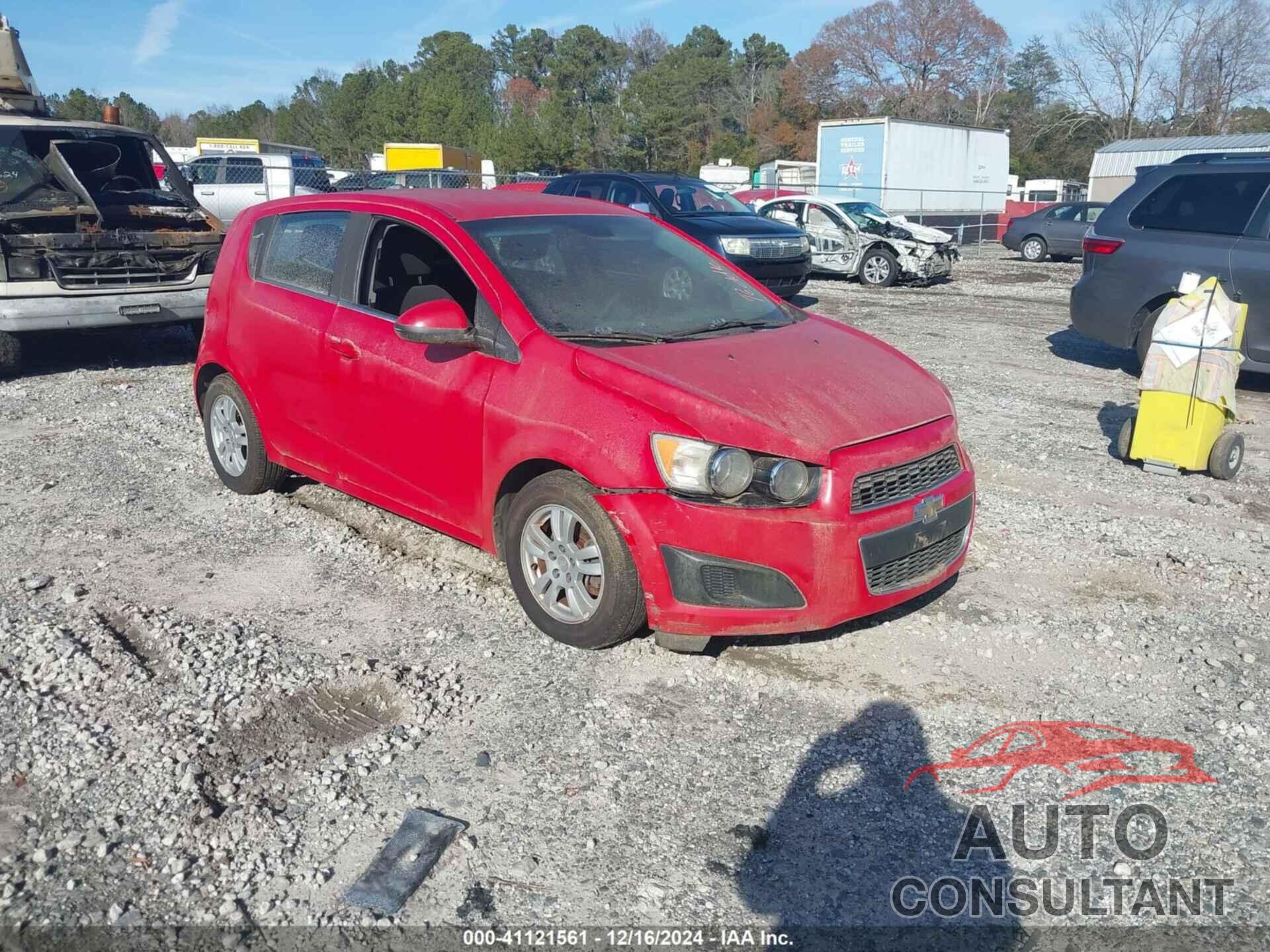 CHEVROLET SONIC 2013 - 1G1JC6SH1D4219235