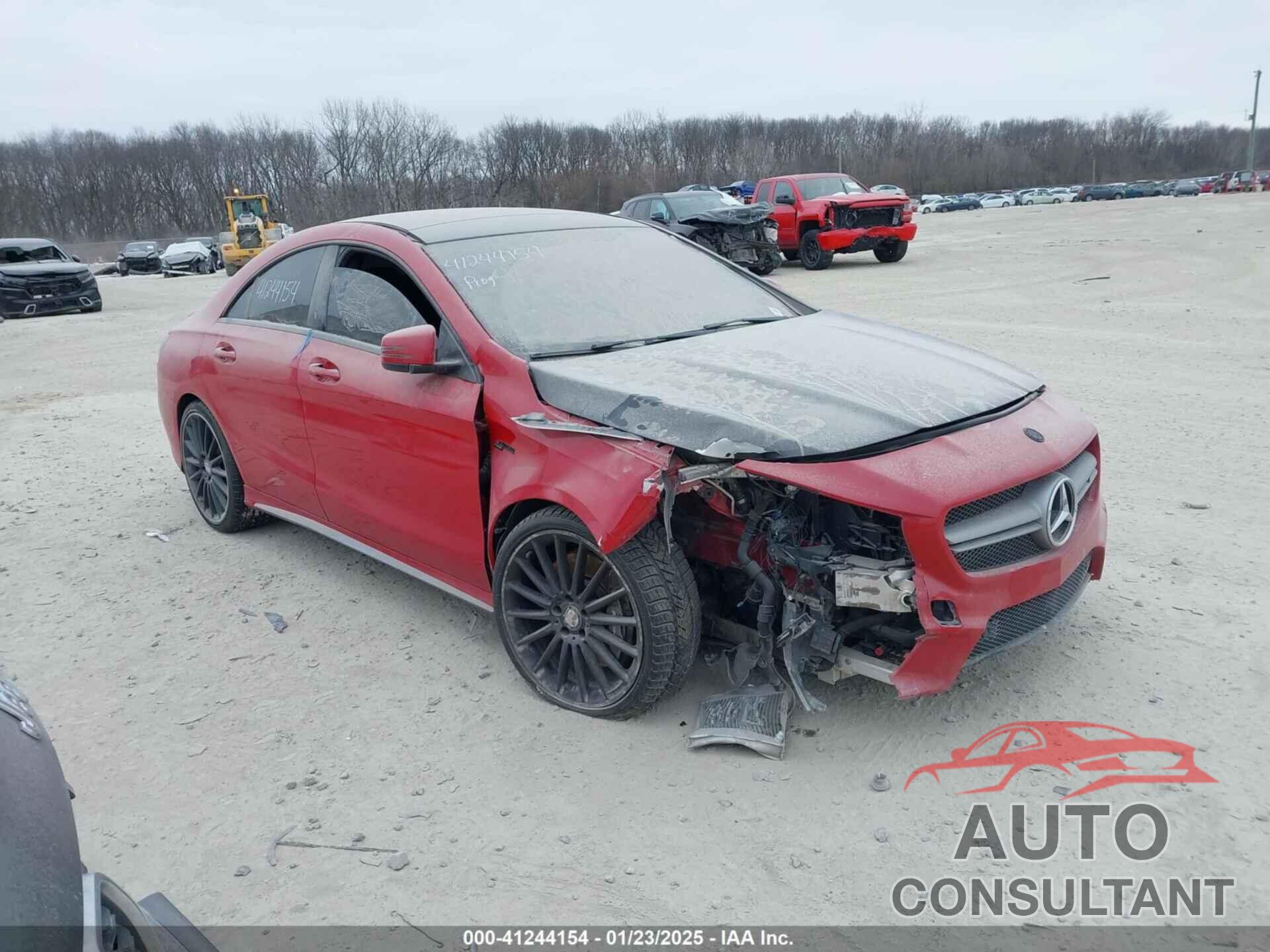 MERCEDES-BENZ CLA 45 AMG 2015 - WDDSJ5CB2FN176601