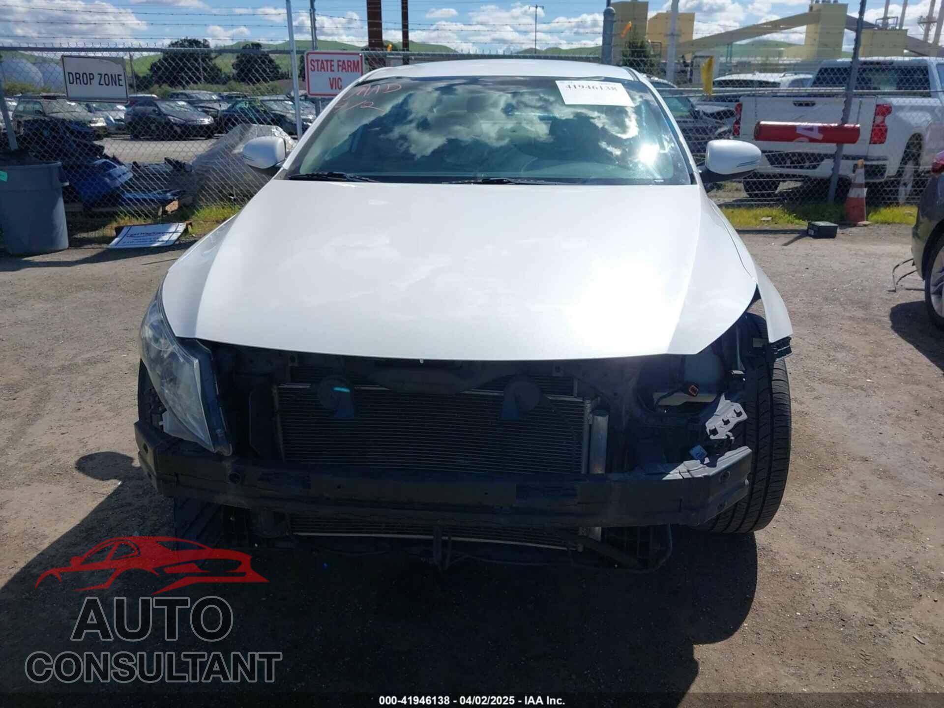 KIA OPTIMA 2011 - KNAGM4A71B5072995