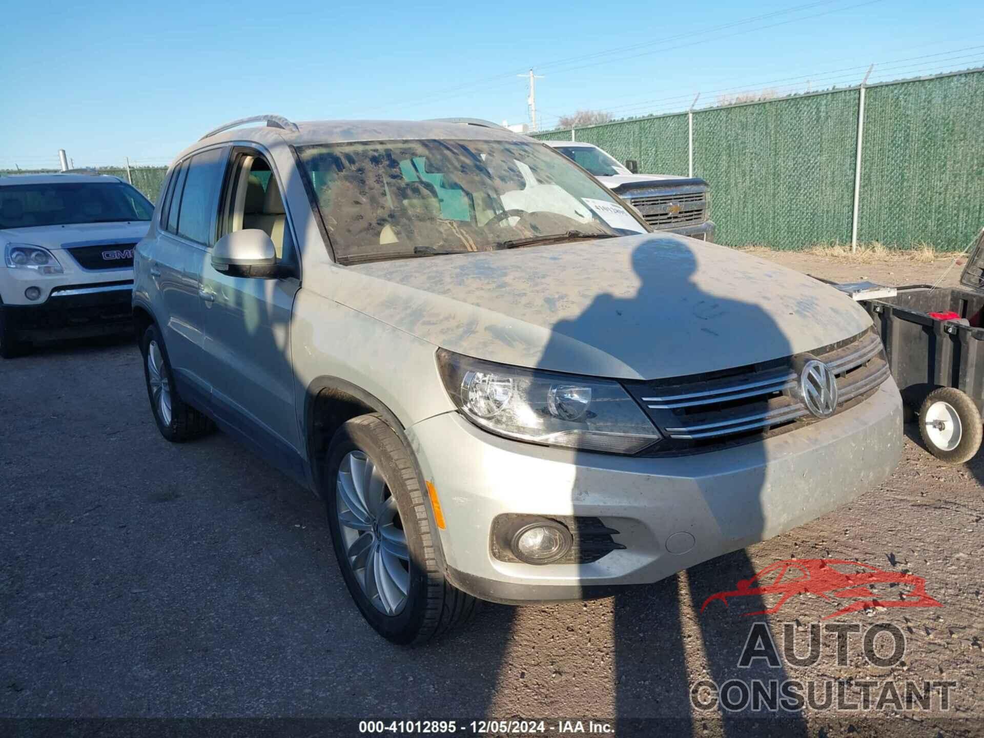 VOLKSWAGEN TIGUAN 2014 - WVGBV3AX5EW532092